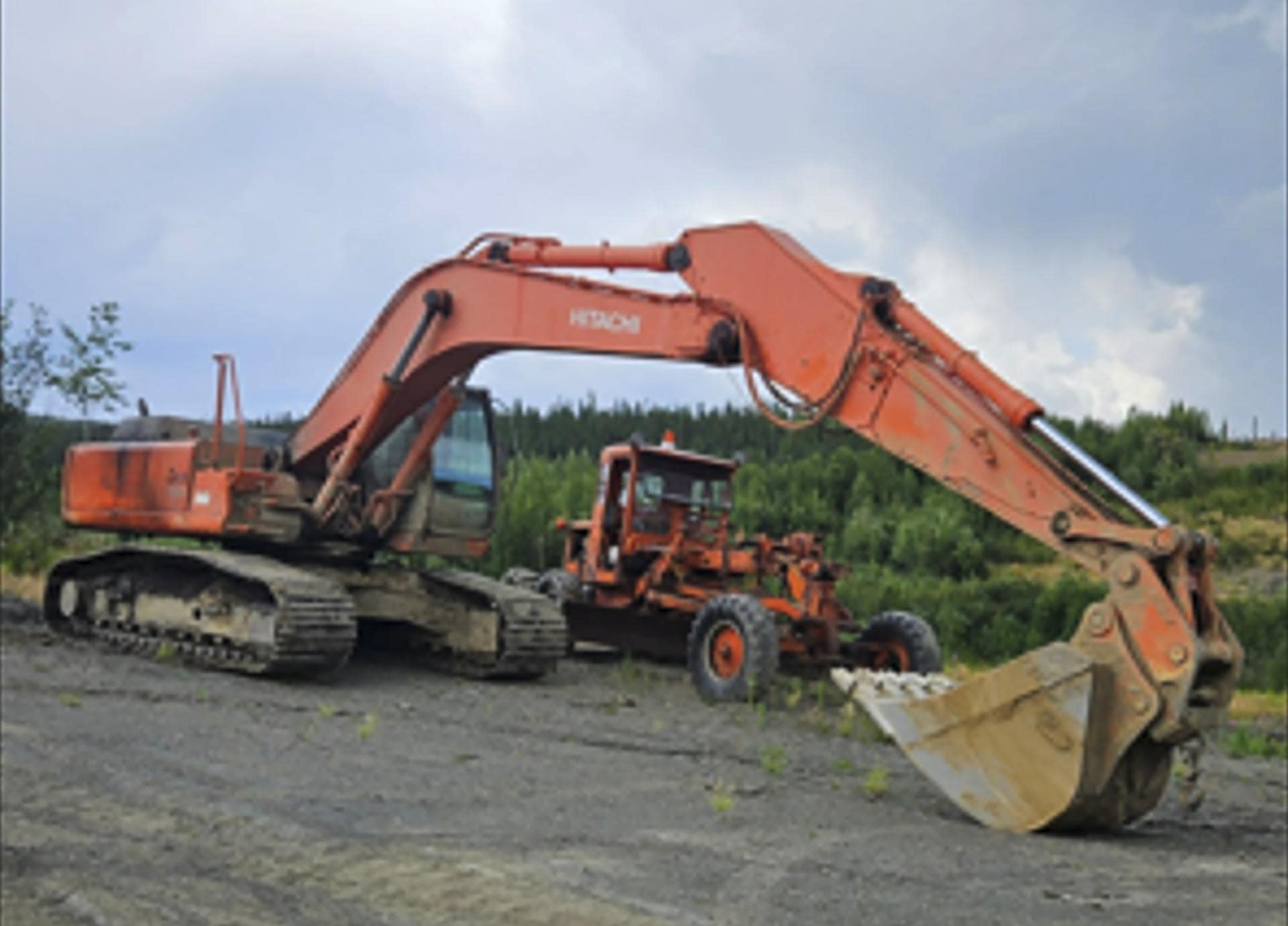excavator alaska little boulder creek gold mine