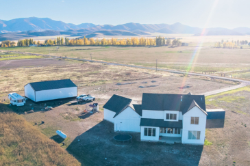 idaho land with farmhouse for sale idaho pleasantview homestead