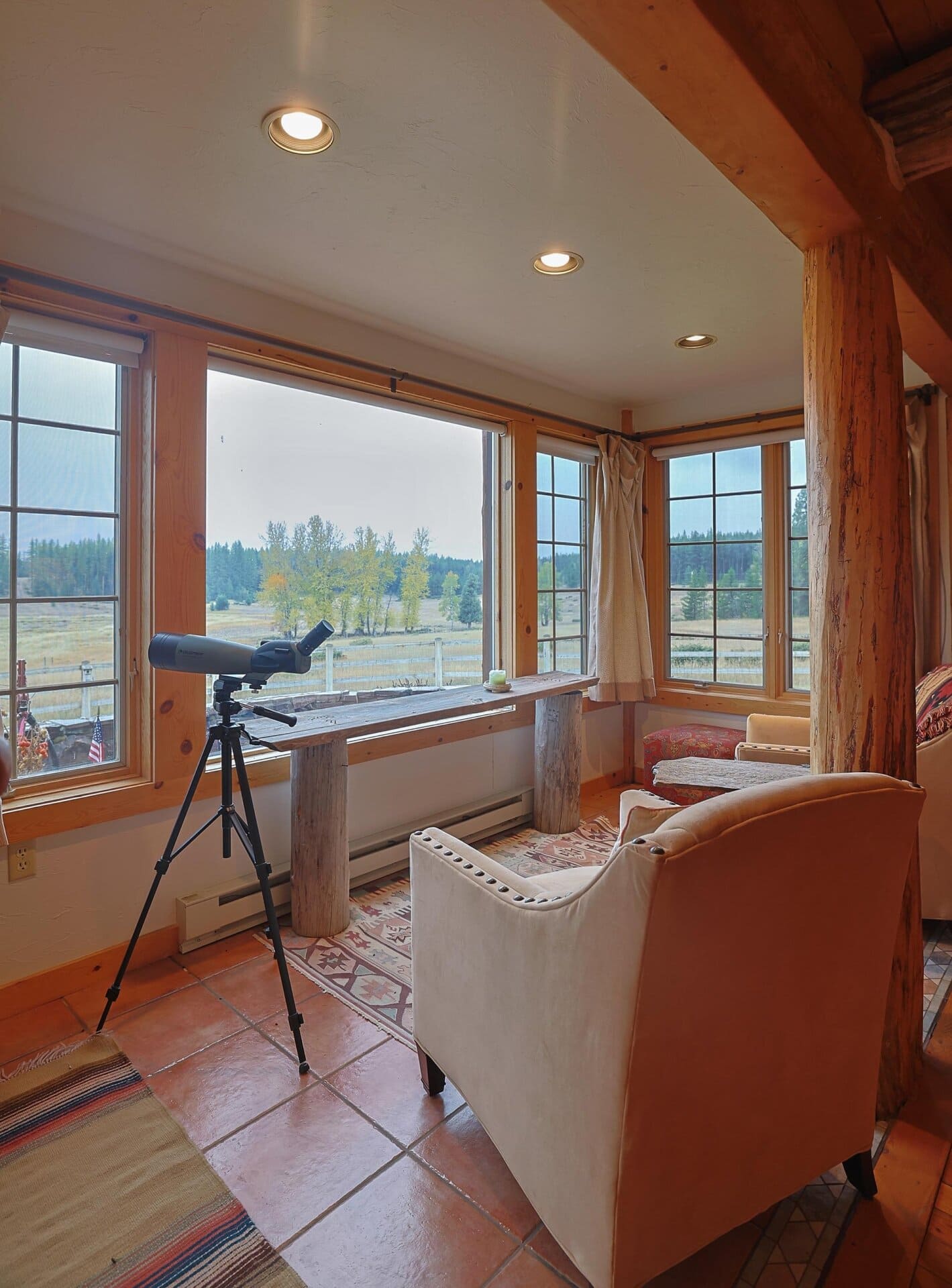 Spotting Scope Montana Hanging J Ranch