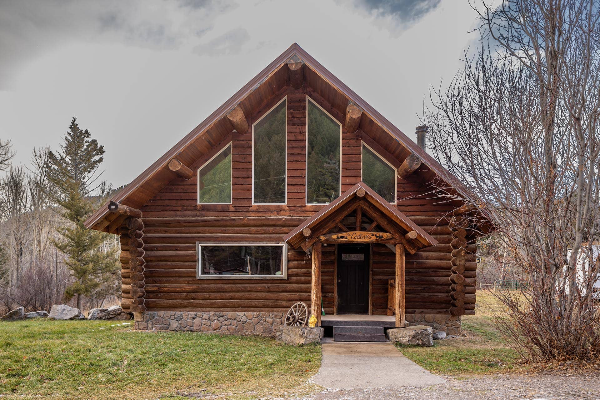 Main Home Montana Sun Canyon Lodge