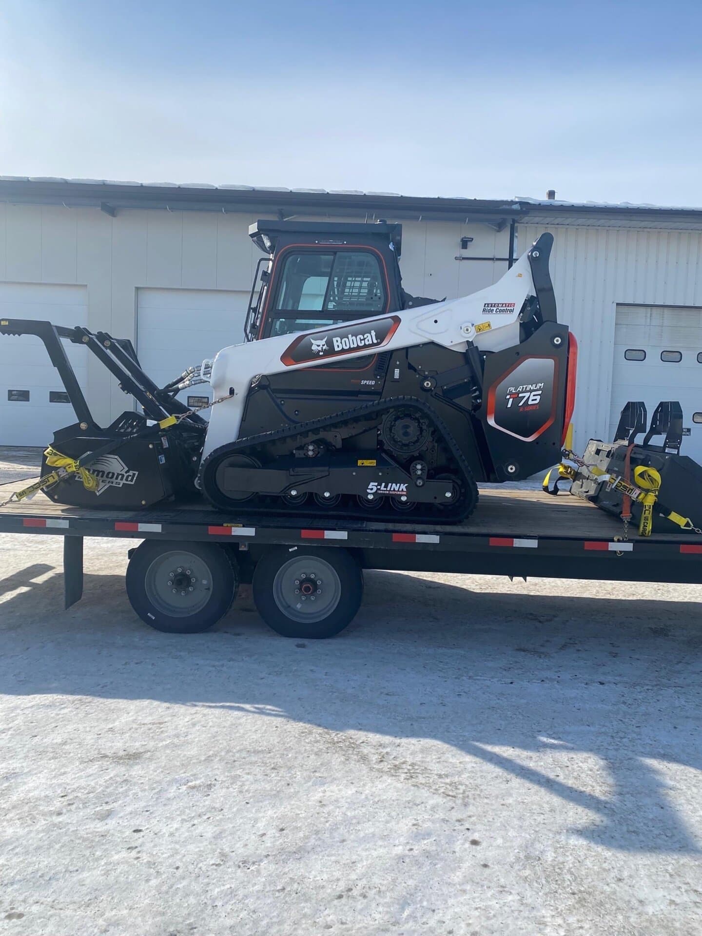 bobcat alaska shulin lake resort
