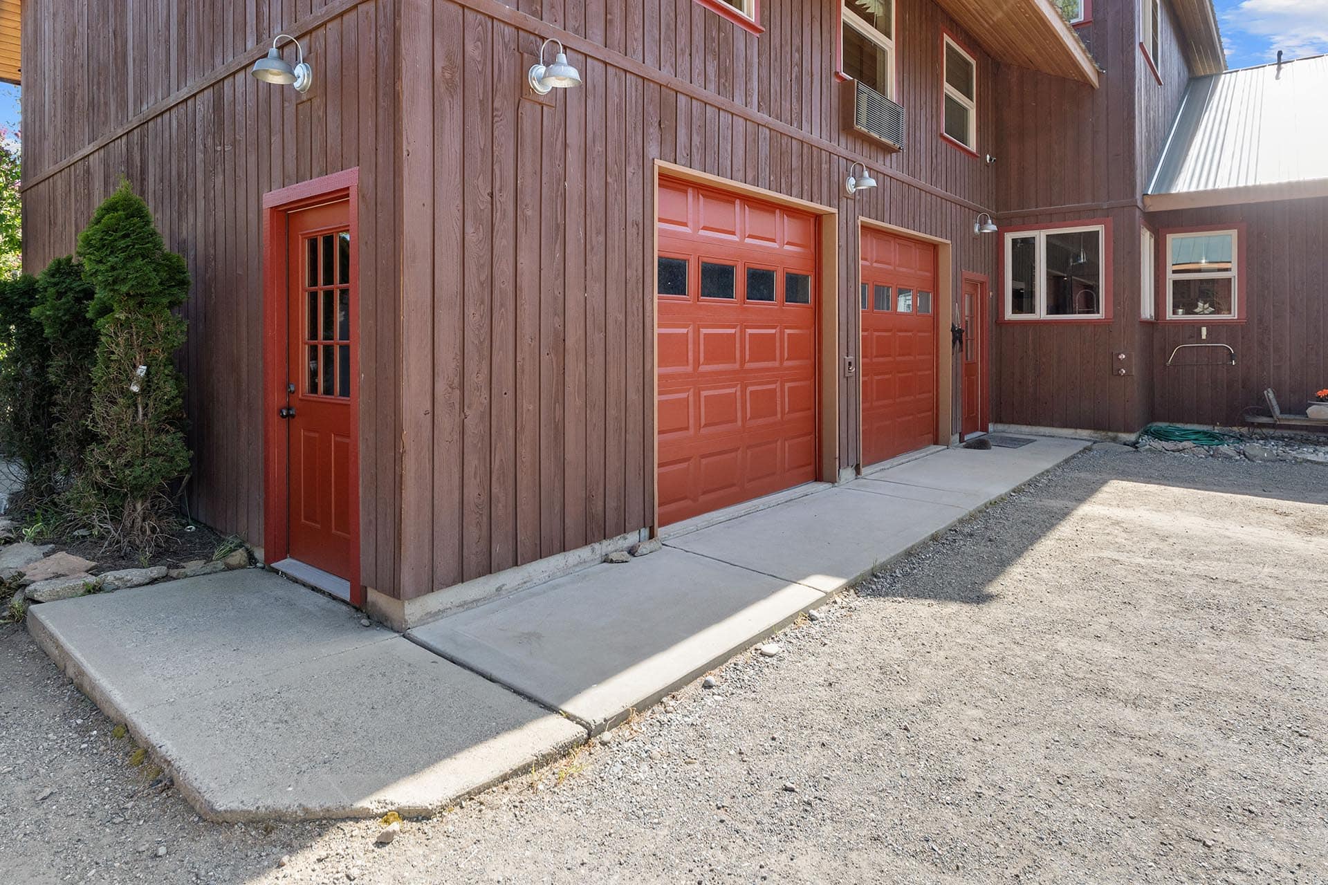 Apartment door Washington Lost Moose Ranch