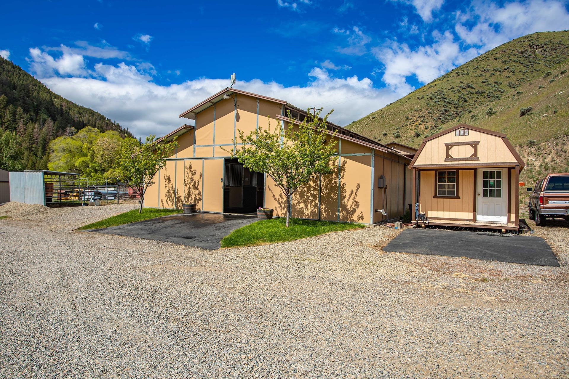 Auto Waterer Horse Barn Idaho North Mountain Ranch