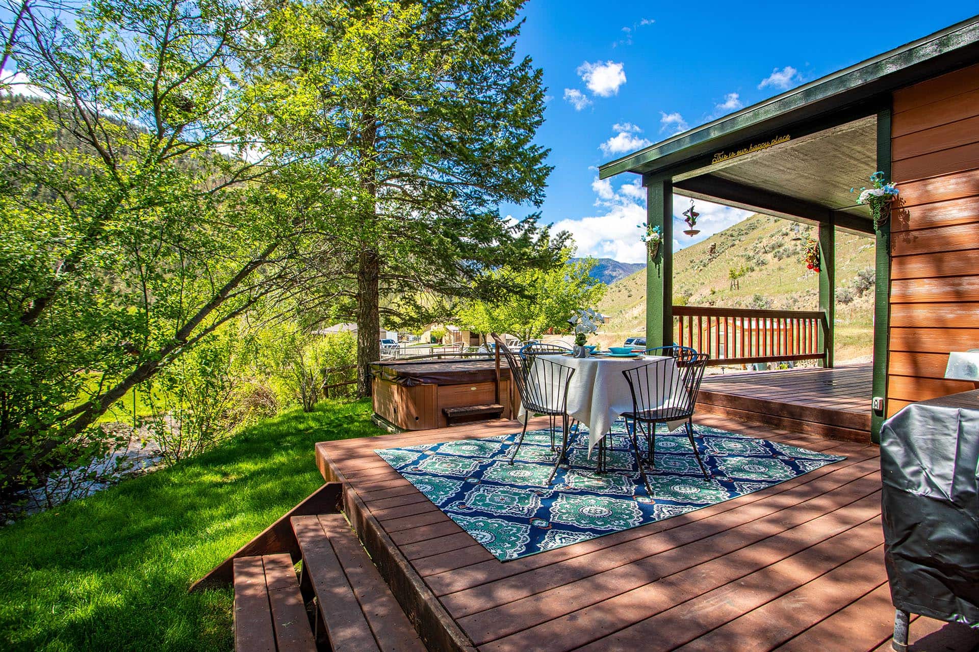 BBQ Patio Idaho North Mountain Ranch
