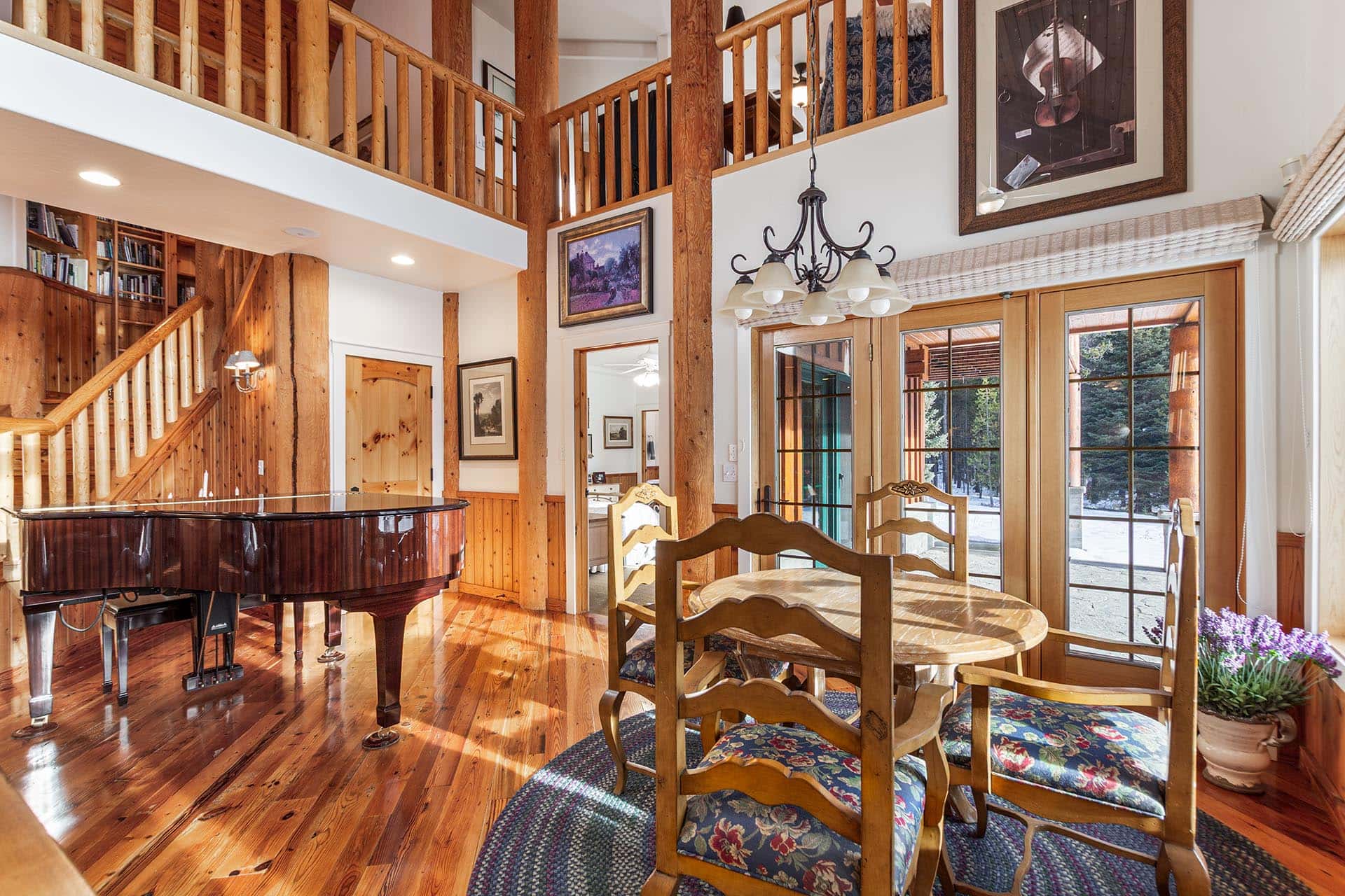 Breakfast Nook Idaho Island Park's Coho Reserve