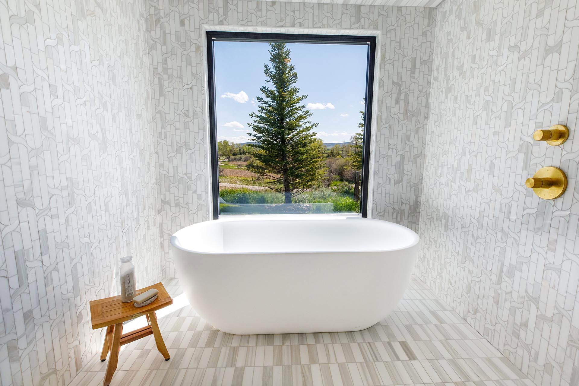 bathroom tub montana 1805 river ranch