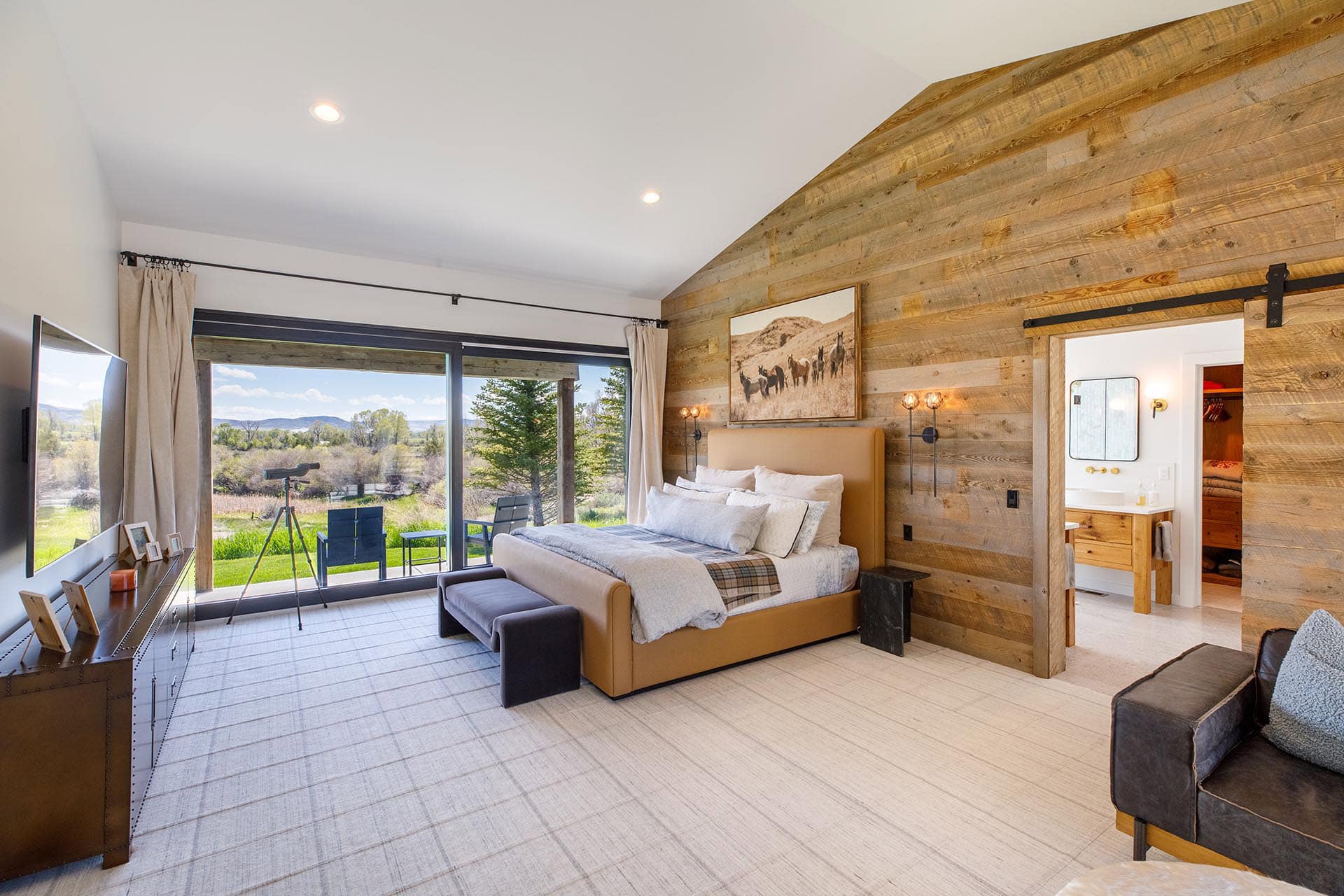 guest bedroom montana 1805 river ranch
