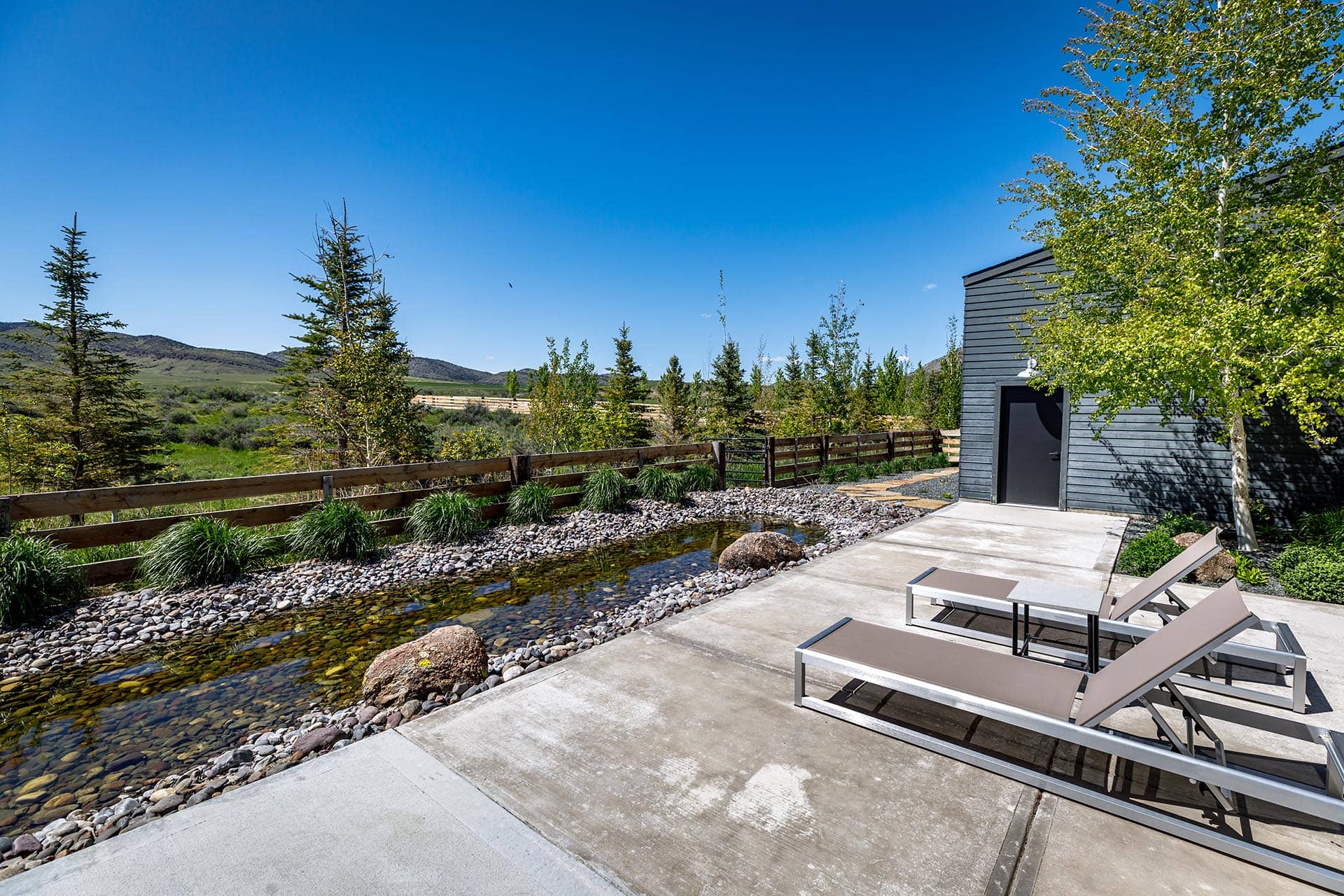 porch area views montana 1805 river ranch