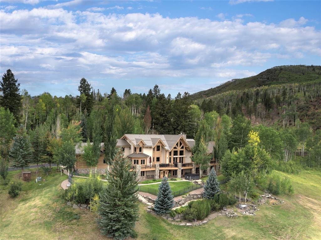 Colorado mountain getaway ranch Skistone Mountain Ranch