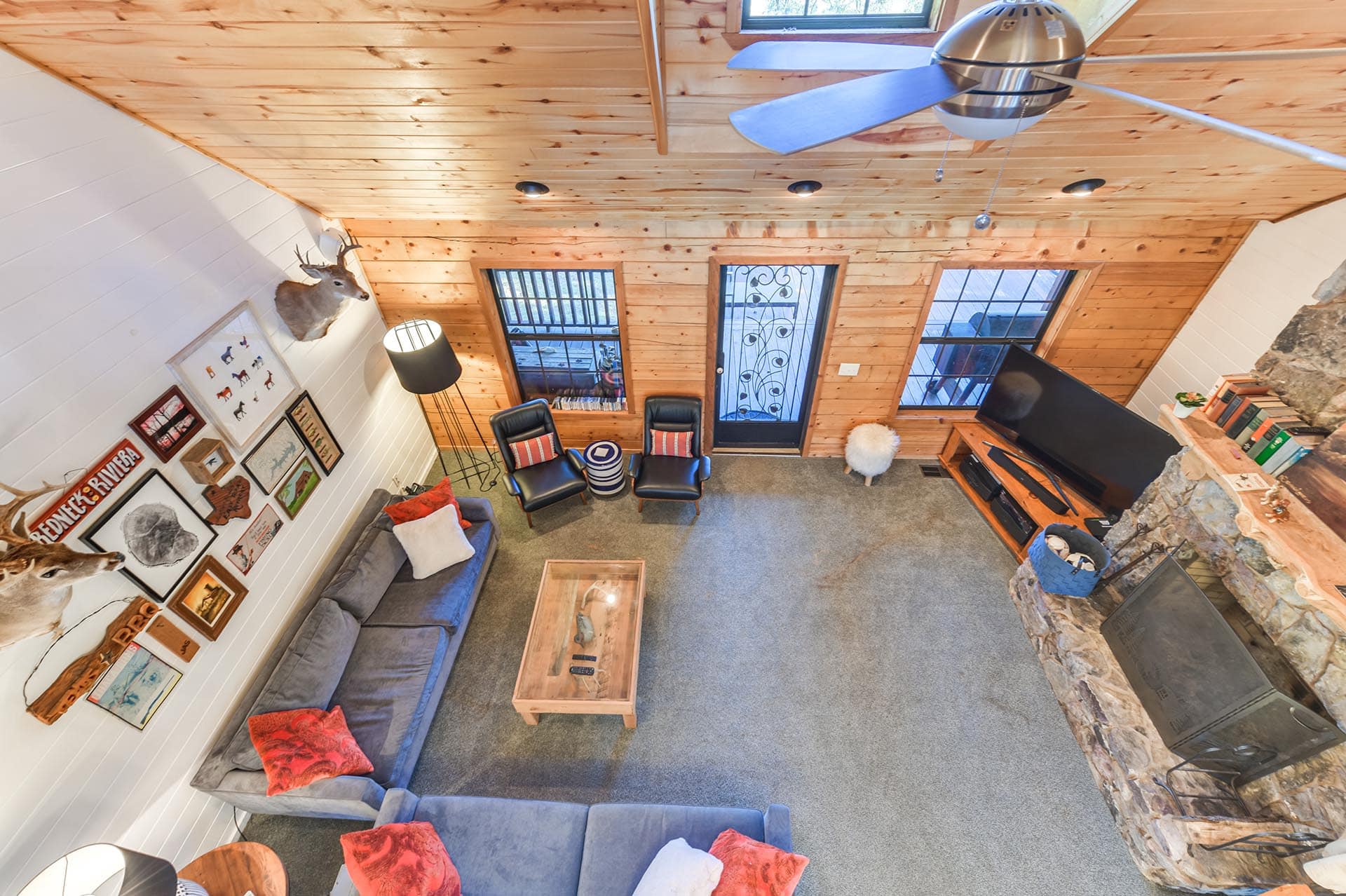 East Texas outdoor recreation ranch Red Barn Ranch on Lake Bob Sandlin