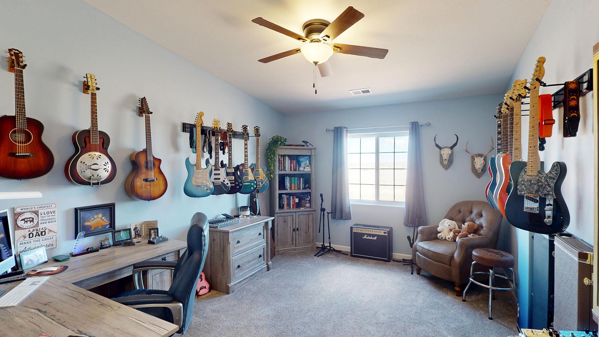 Executive Wyoming Broken Trail Homestead