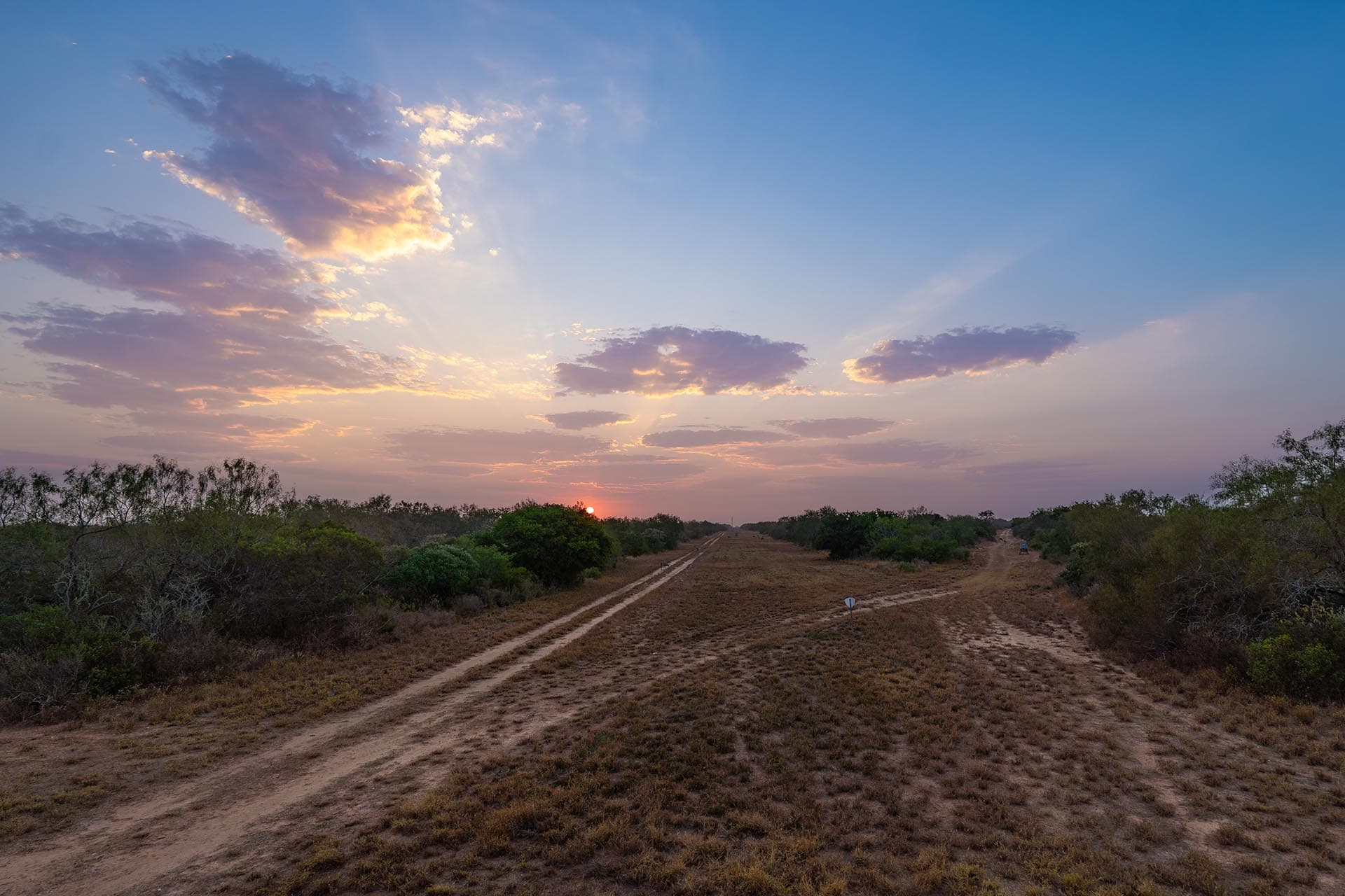 High fence hunting ranch South Texas El Monte Gringo Ranch