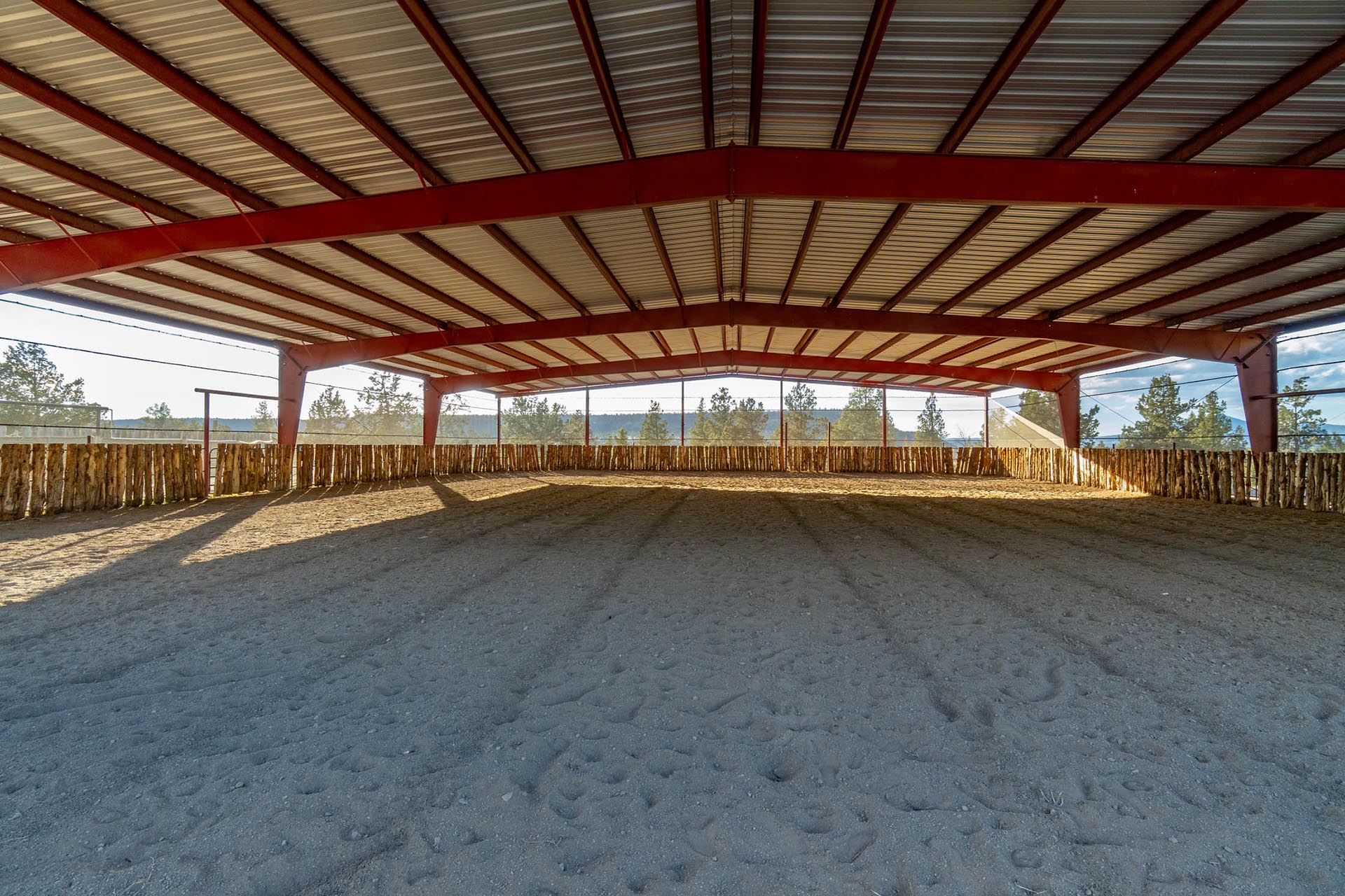 Inside covered arena oregon crooked river rim horse ranch