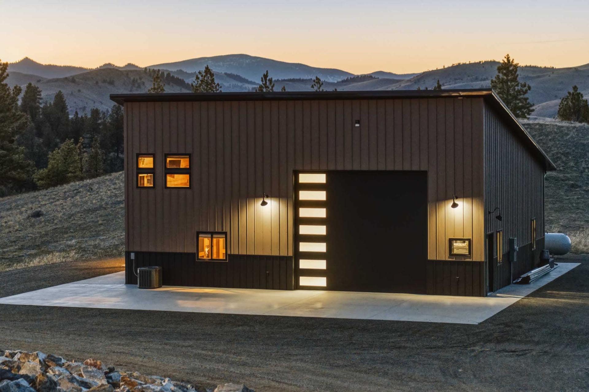 Luxury Ranch Home Montana 2023 Built Elk Ridge Wilderness Retreat