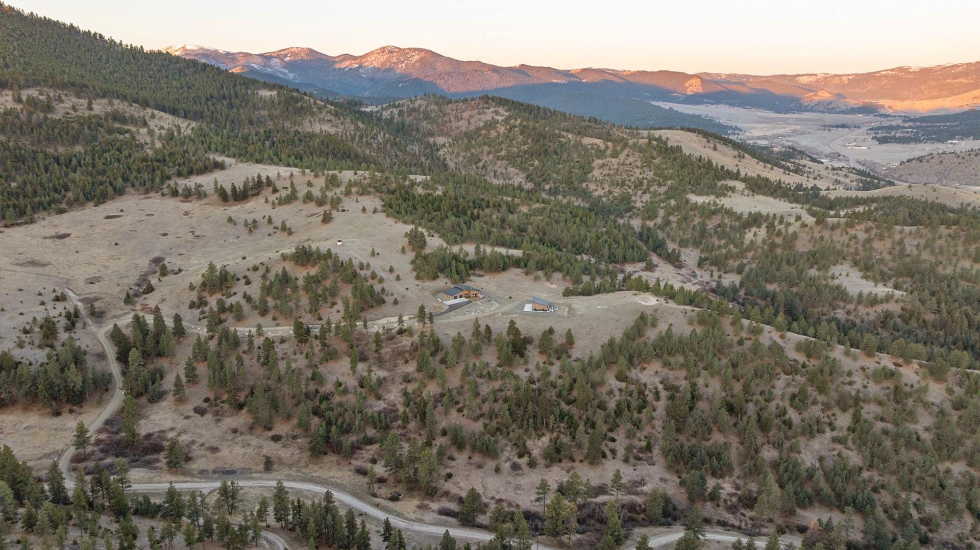 New Construction Montana Ranch 2023 Elk Ridge Mountain Ranch