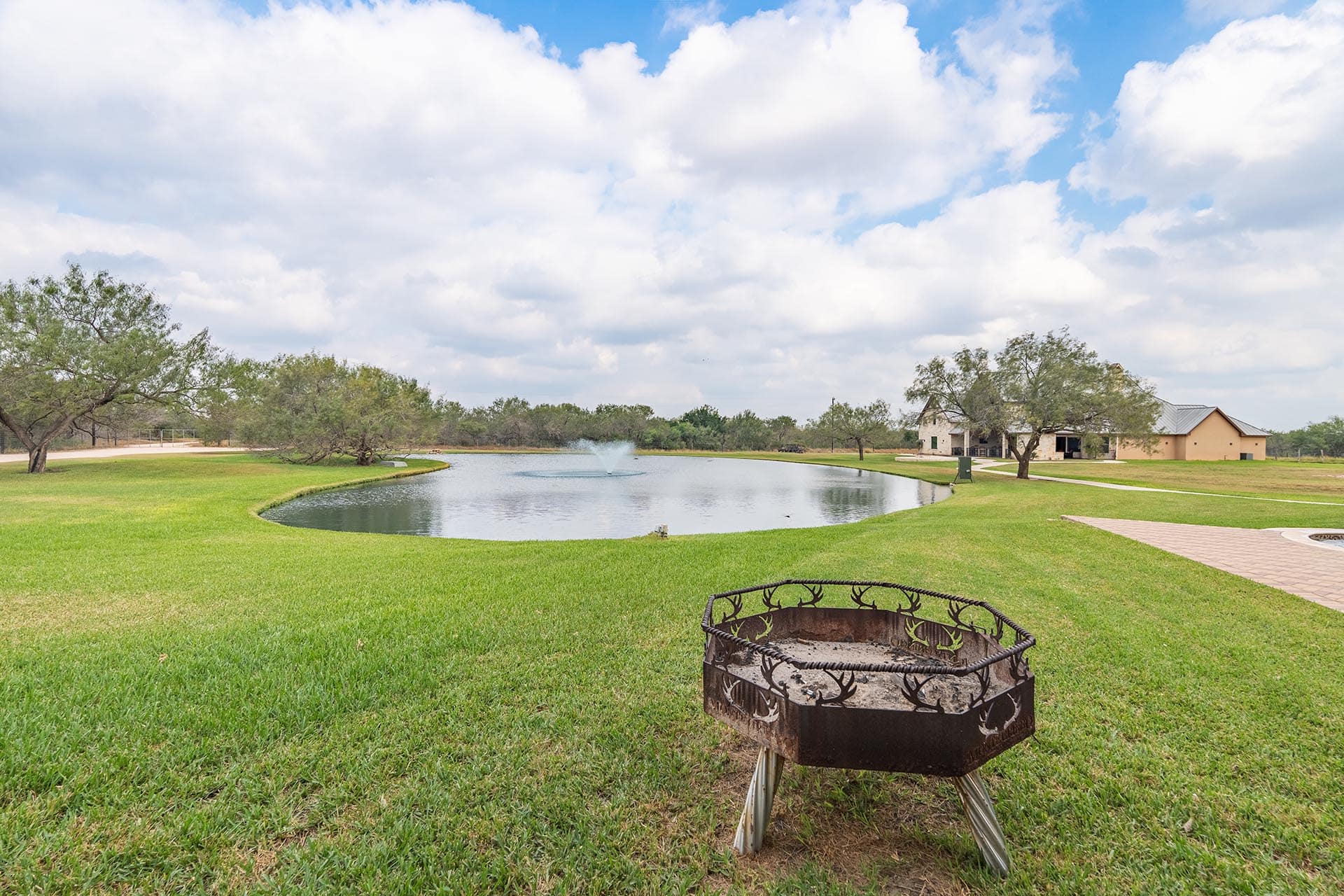South Texas ranch with improved roads Texas El Monte Gringo Ranch