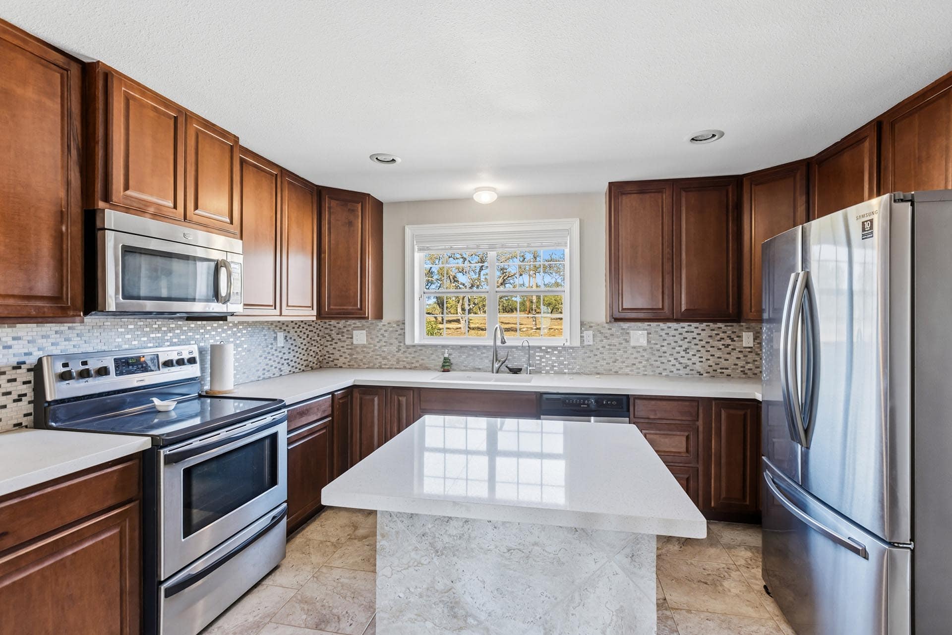 Texas ranch estate for sale Lone Woman Mountain Ranch