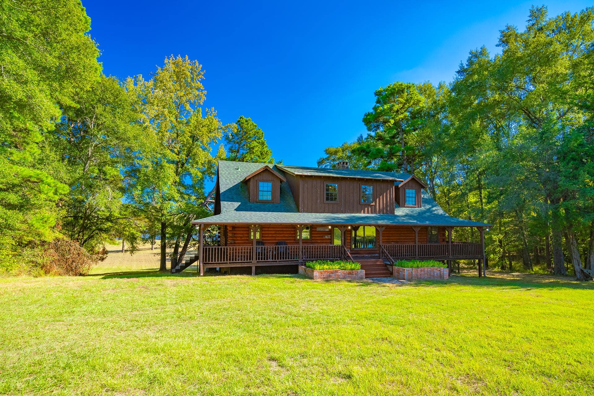 Texas ranch with mature timber and water Red Barn Ranch on Lake Bob Sandlin