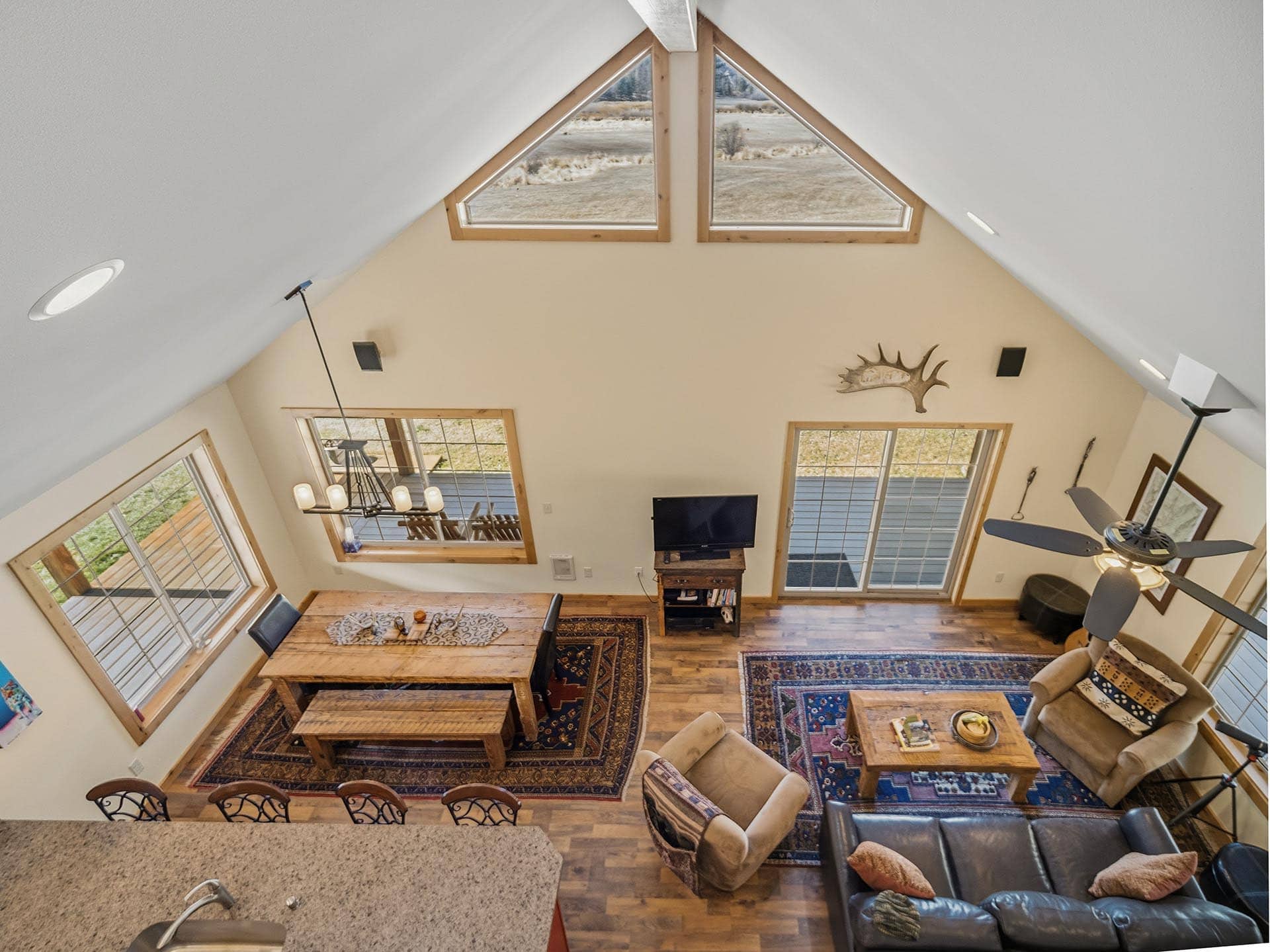 Washington ranch cabin for sale Washington ranch at Lost Creek