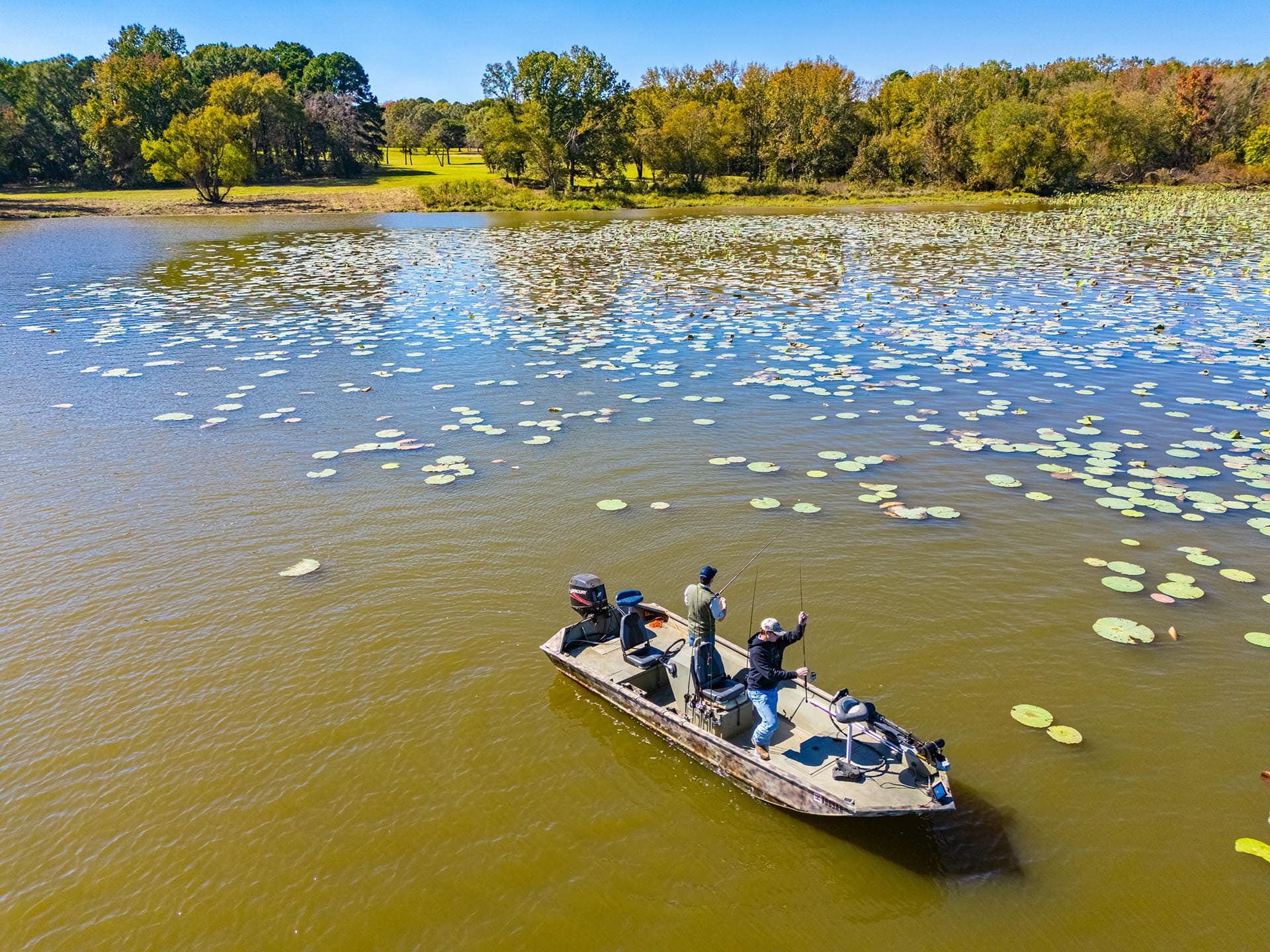Waterfront ranch for sale in Texas Red Barn Ranch on Lake Bob Sandlin