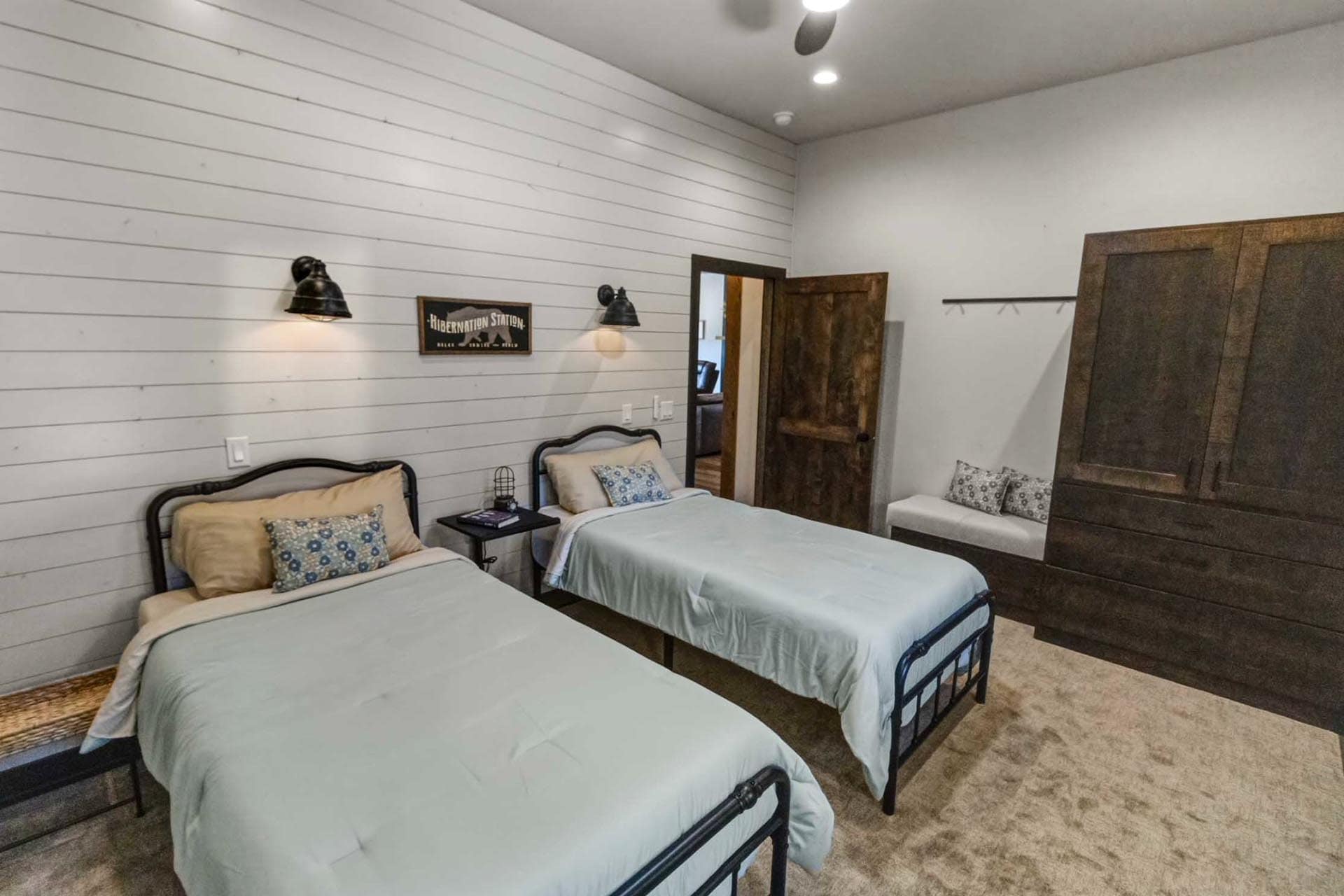 Wildlife Corridor Property Montana Elk Ridge Mountain Ranch