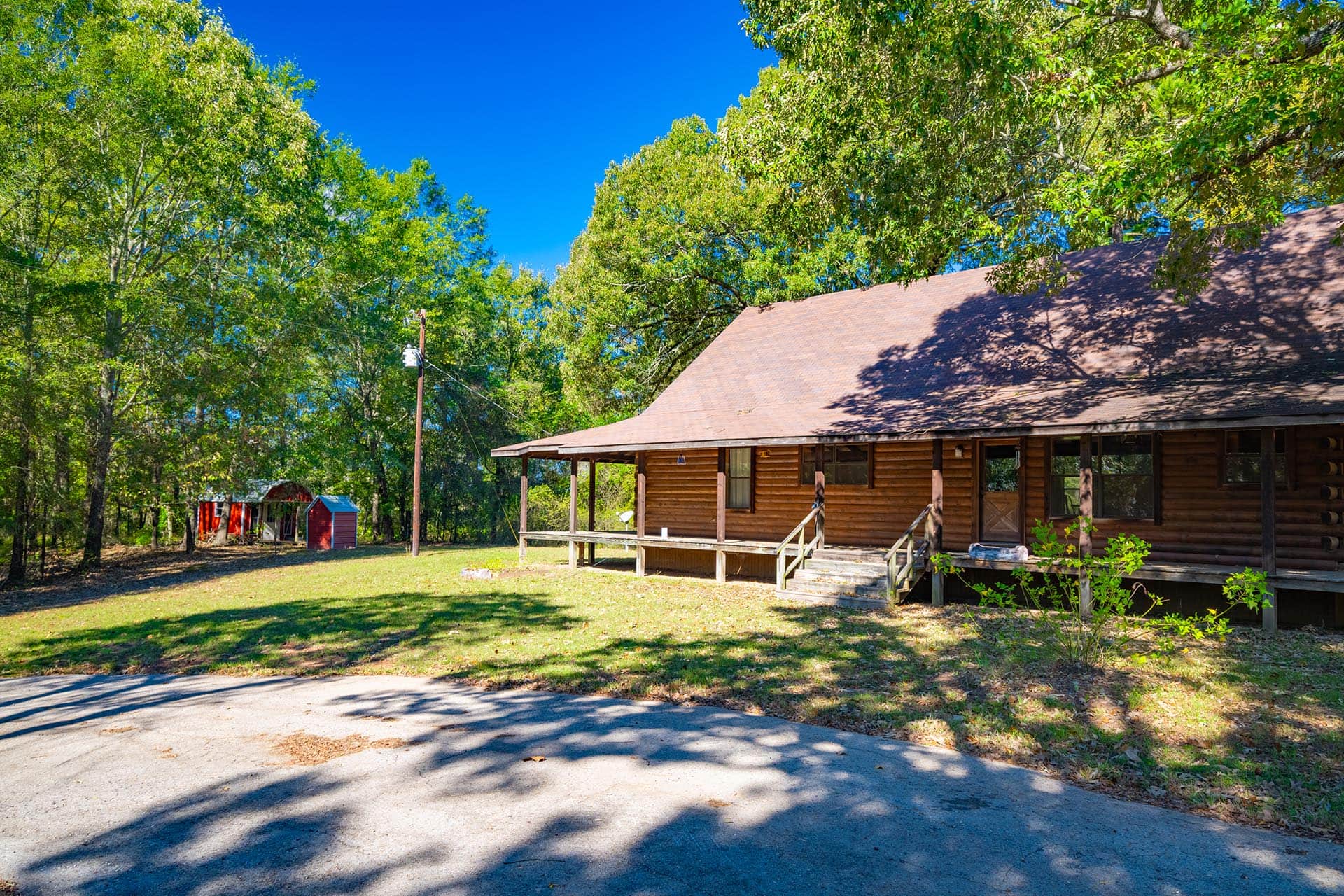Winnsboro Texas ranch land with water Red Barn Ranch on Lake Bob Sandlin