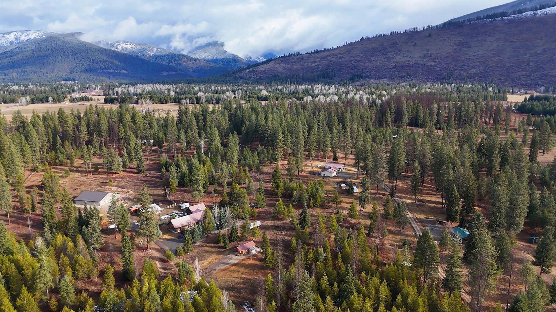 acreage for sale Montana cabinet mountain wilderness retreat