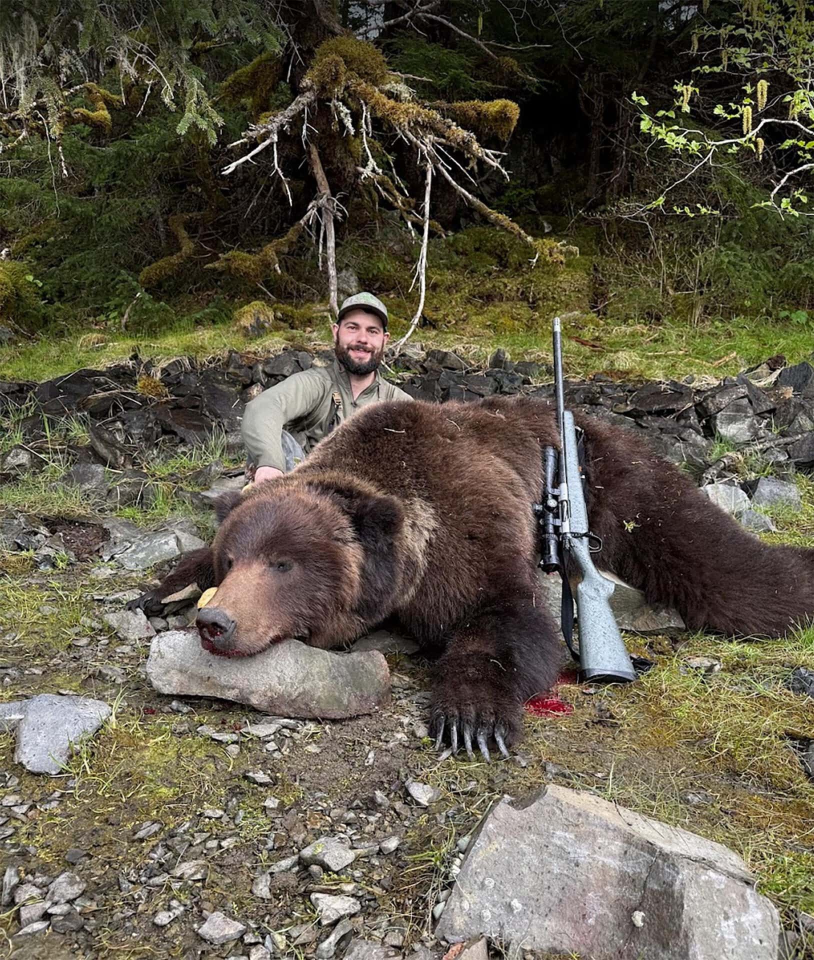 bear hunt alaska hasselborg homestead
