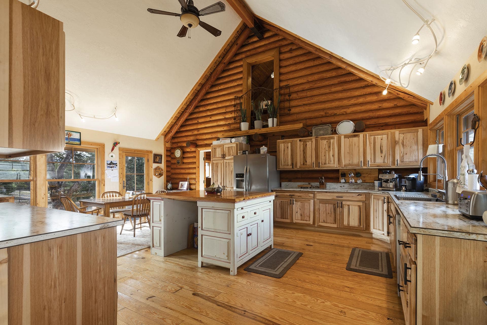 equestrian property for sale Montana cabinet mountain wilderness retreat