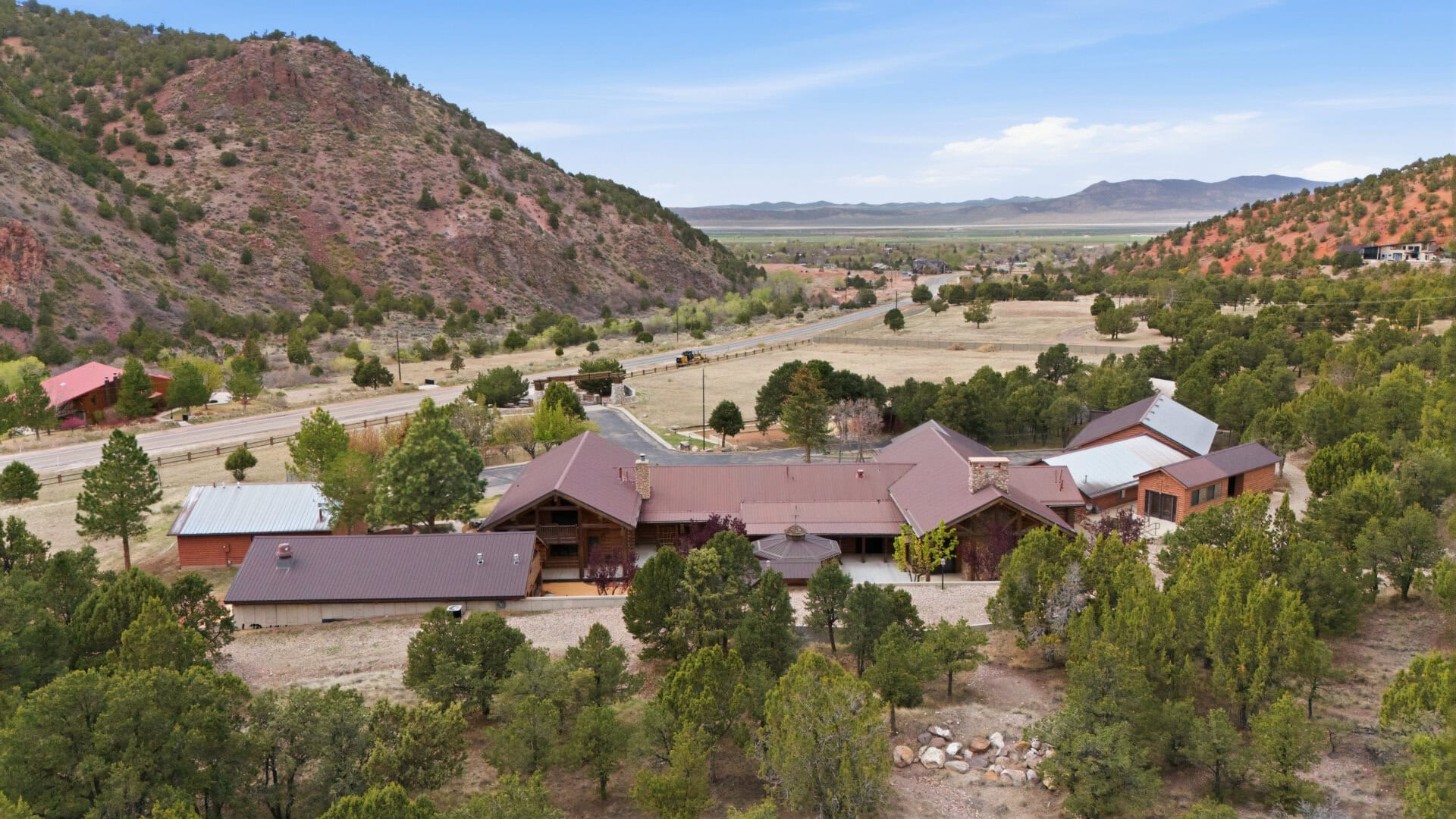 estate property with scenic views utah casa del rio