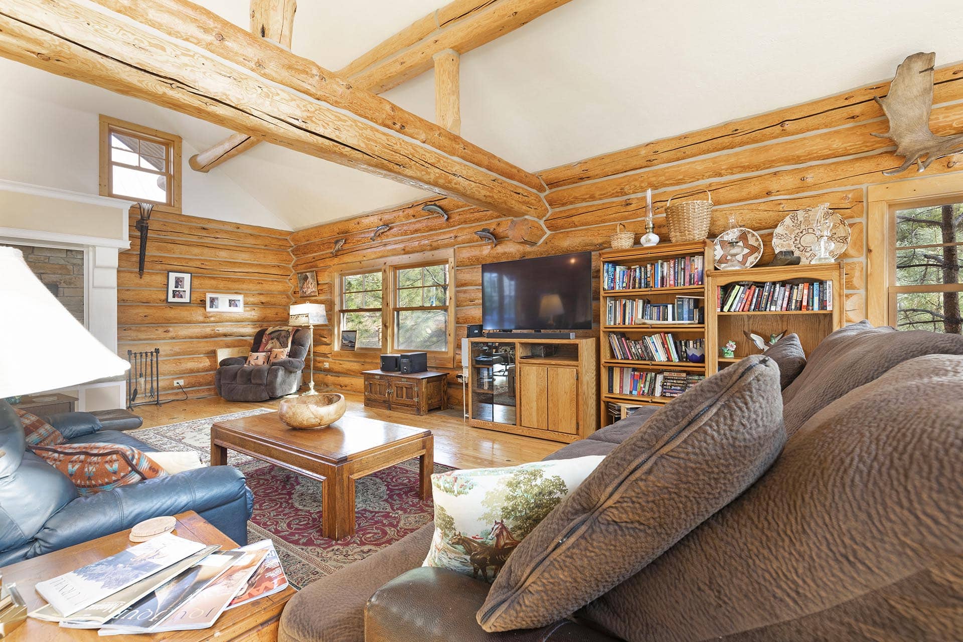 horse property Montana cabinet mountain wilderness retreat