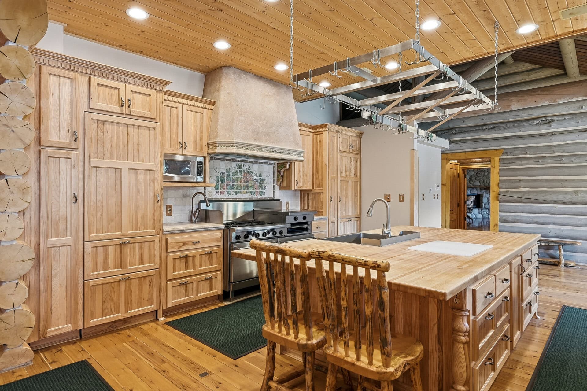 log home kitchen with large island utah casa del rio