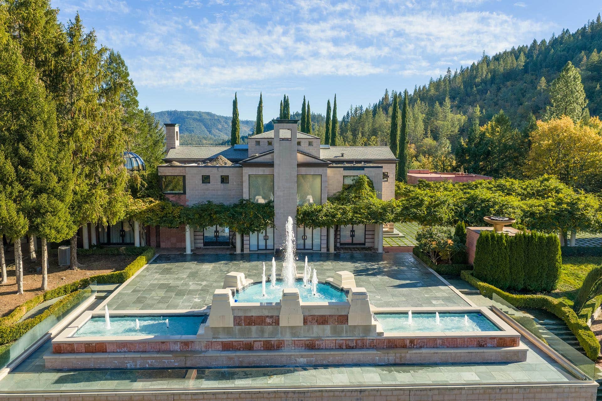 luxury compound property oregon the bird estate