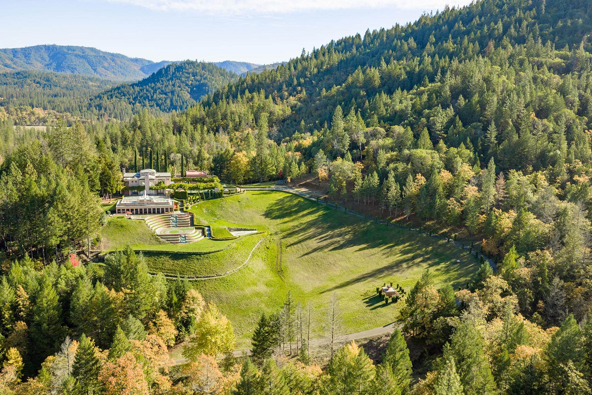 luxury estate in southern oregon the bird estate