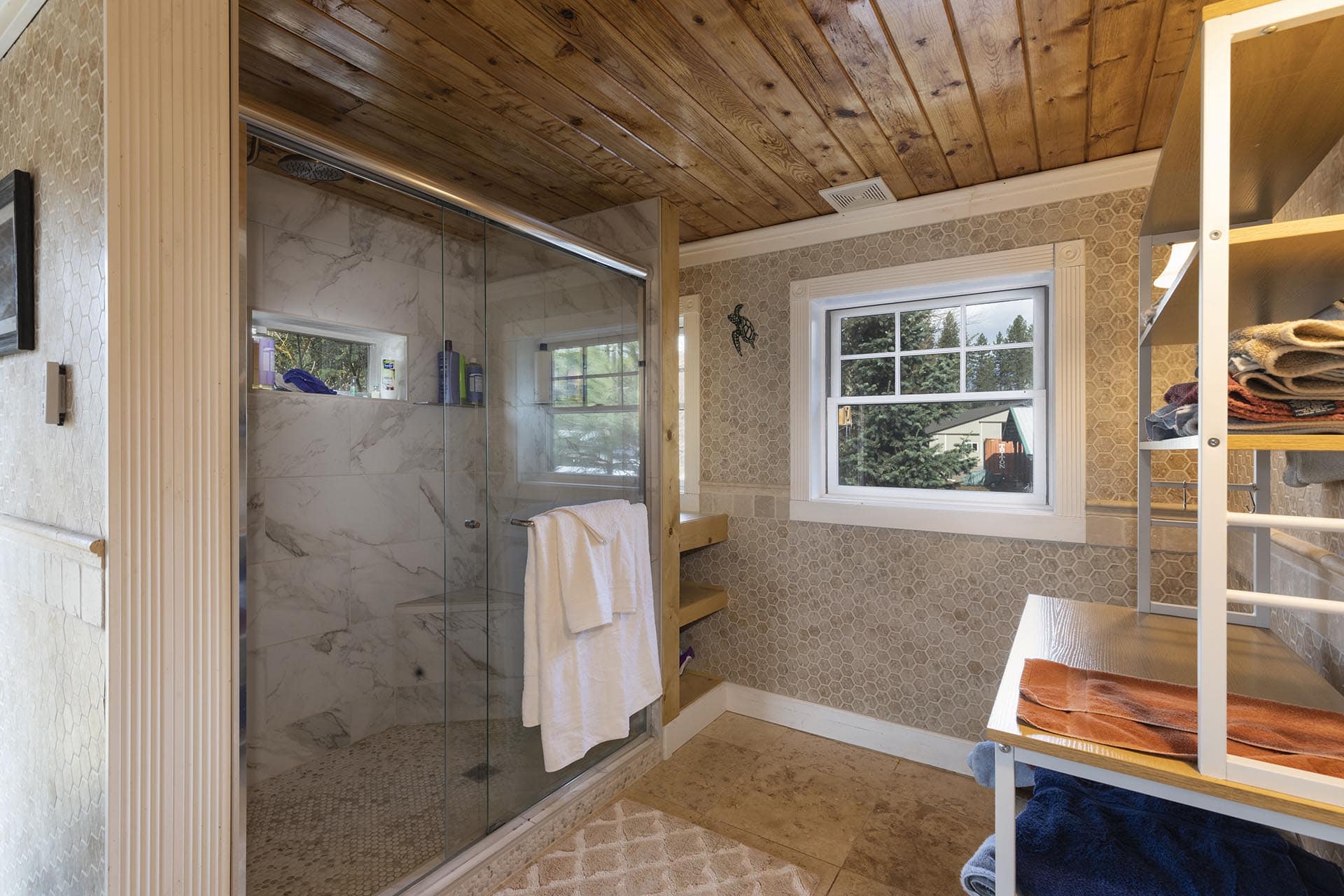 recreational property Montana cabinet mountain wilderness retreat