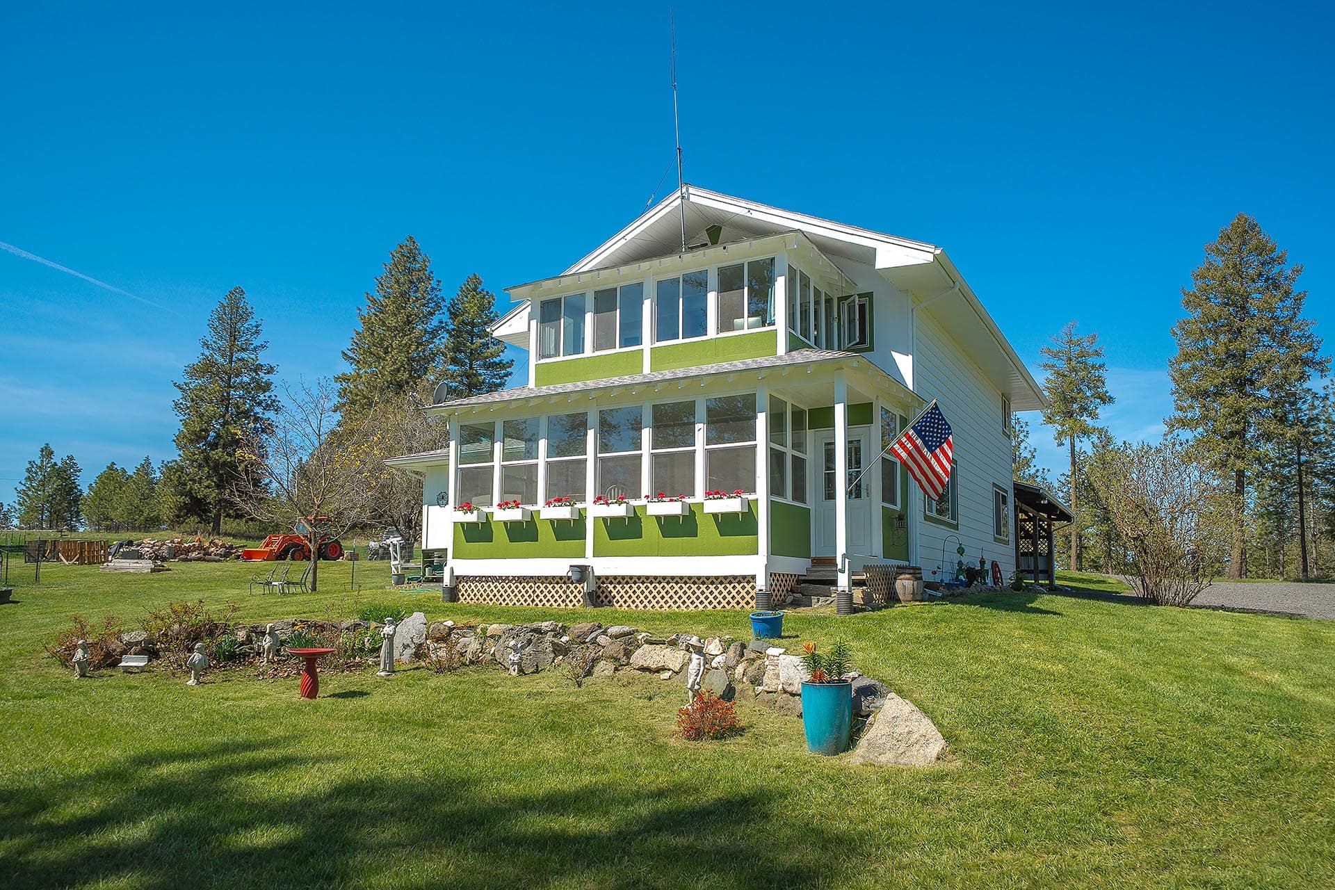 Sun Porch Ranch Home Washington Canyon Ridge Ranch