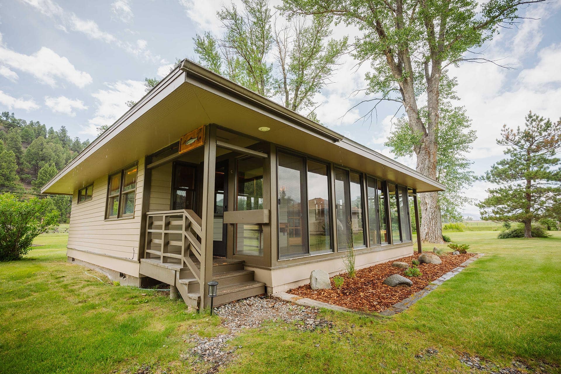 cabin views montana complete fly fisher