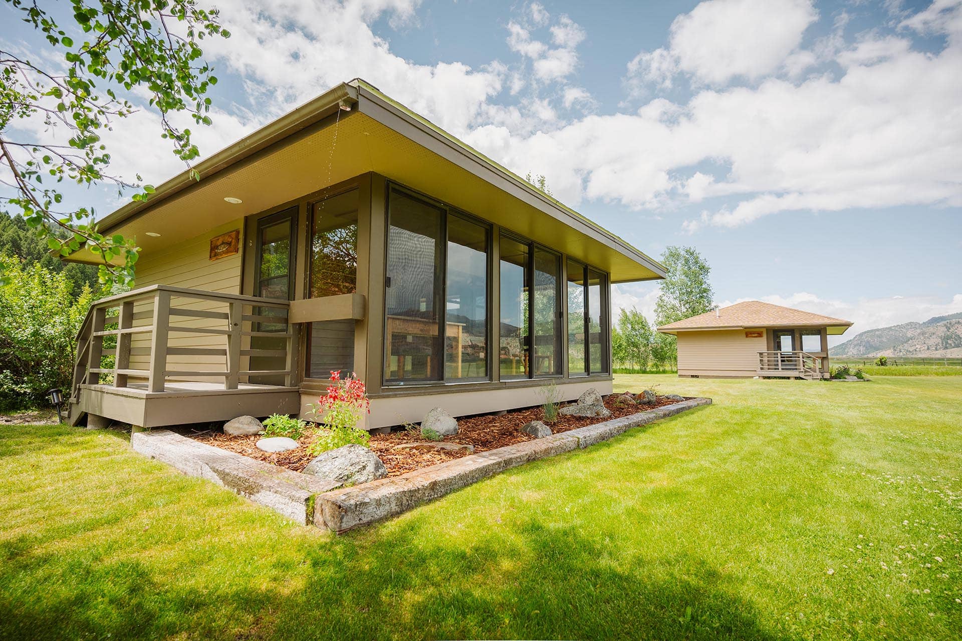 cabin yard montana complete fly fisher