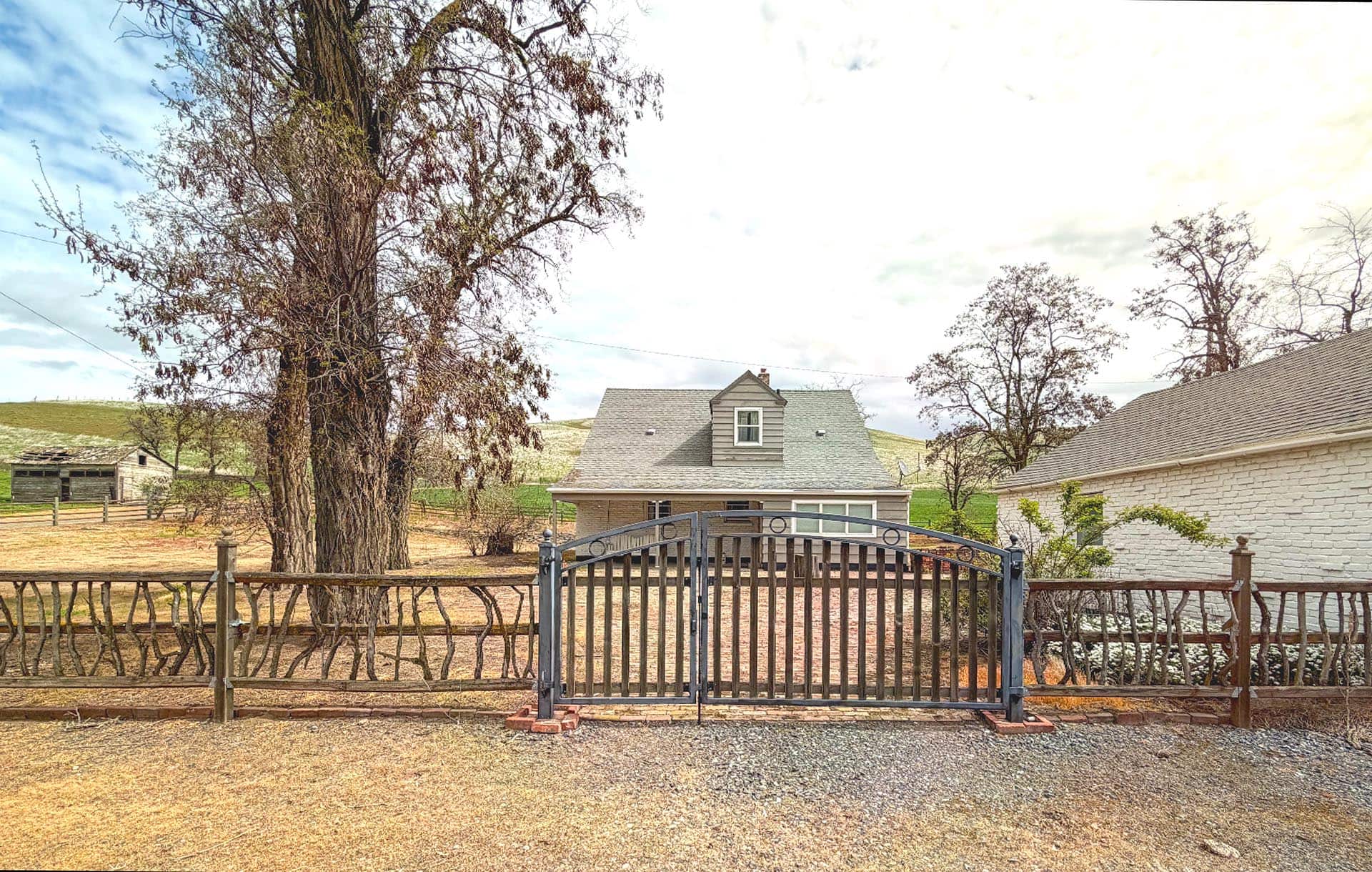 homestead with outbuildings washington whiwmore hereford cattle ranch