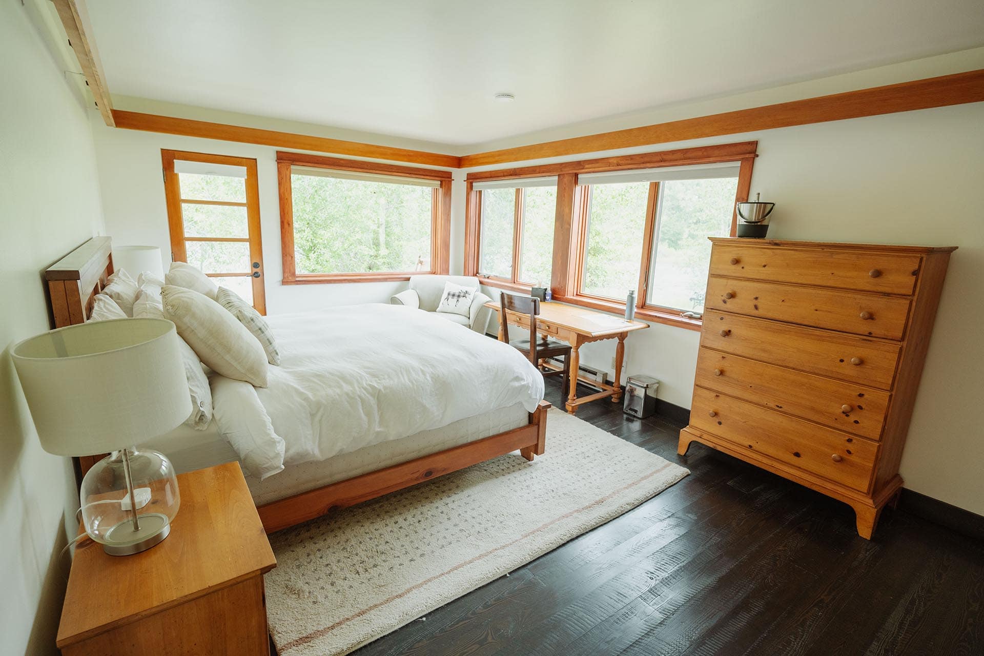 lodge bedroom montana complete fly fisher