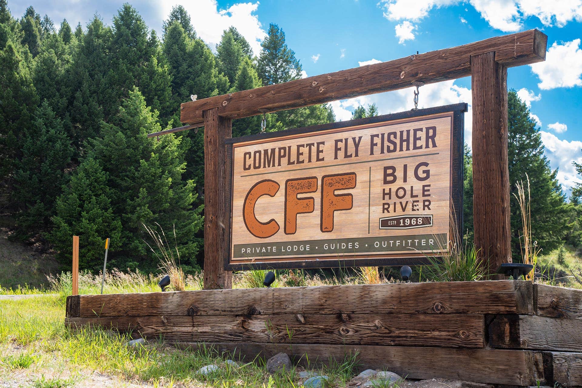 logo montana complete fly fisher