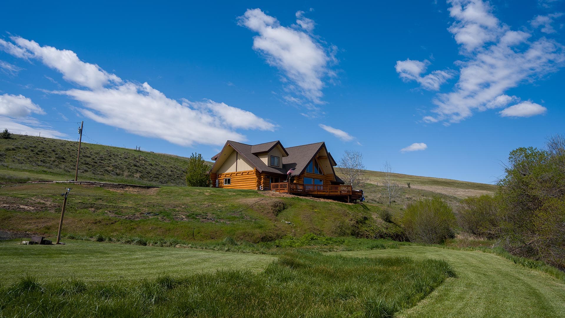 main house west view oregon thorn creek ranch