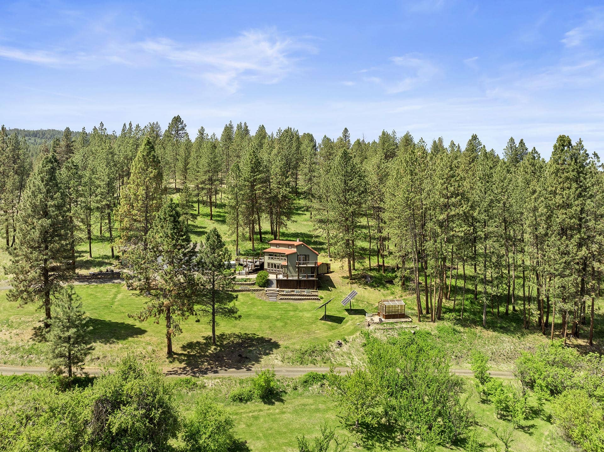 riverfront hunting land with cabin oregon rockin river ranch on the middle fork