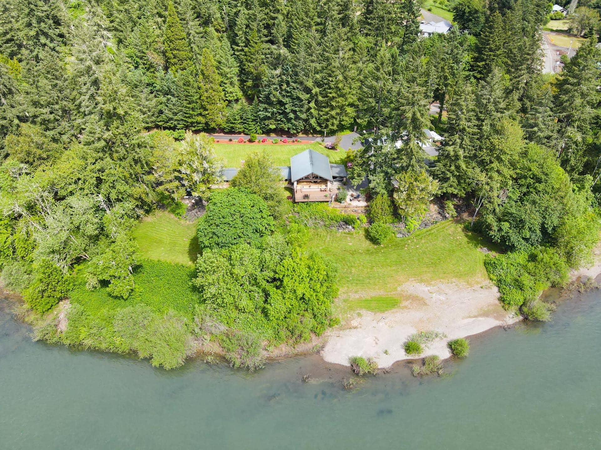 secluded riverfront home in forest oregon umpqua river retreat at cougar creek