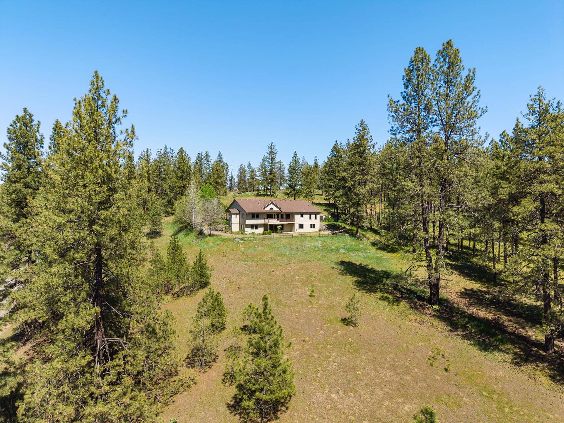 Custom Home on Acreage washington Pierson Place
