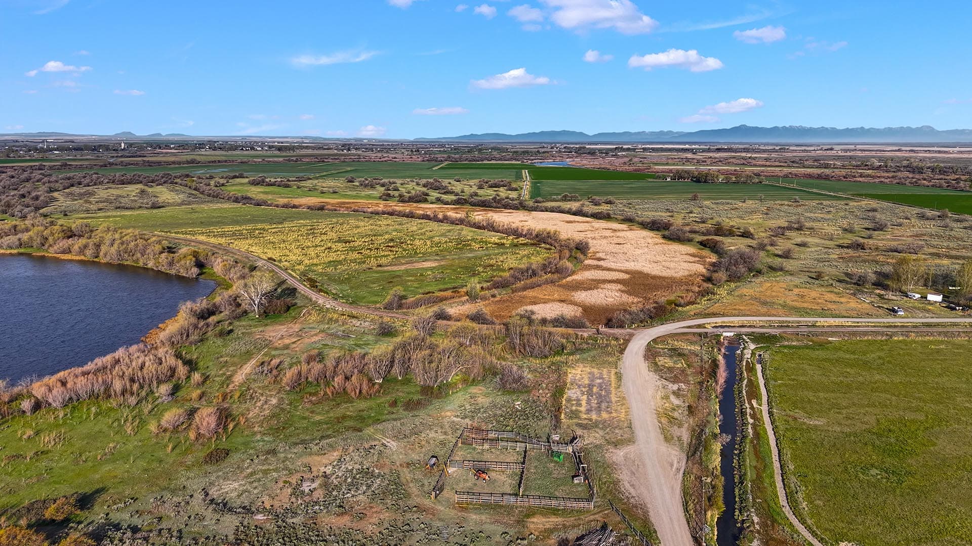 aerial view river bend land idaho oxbow crescent