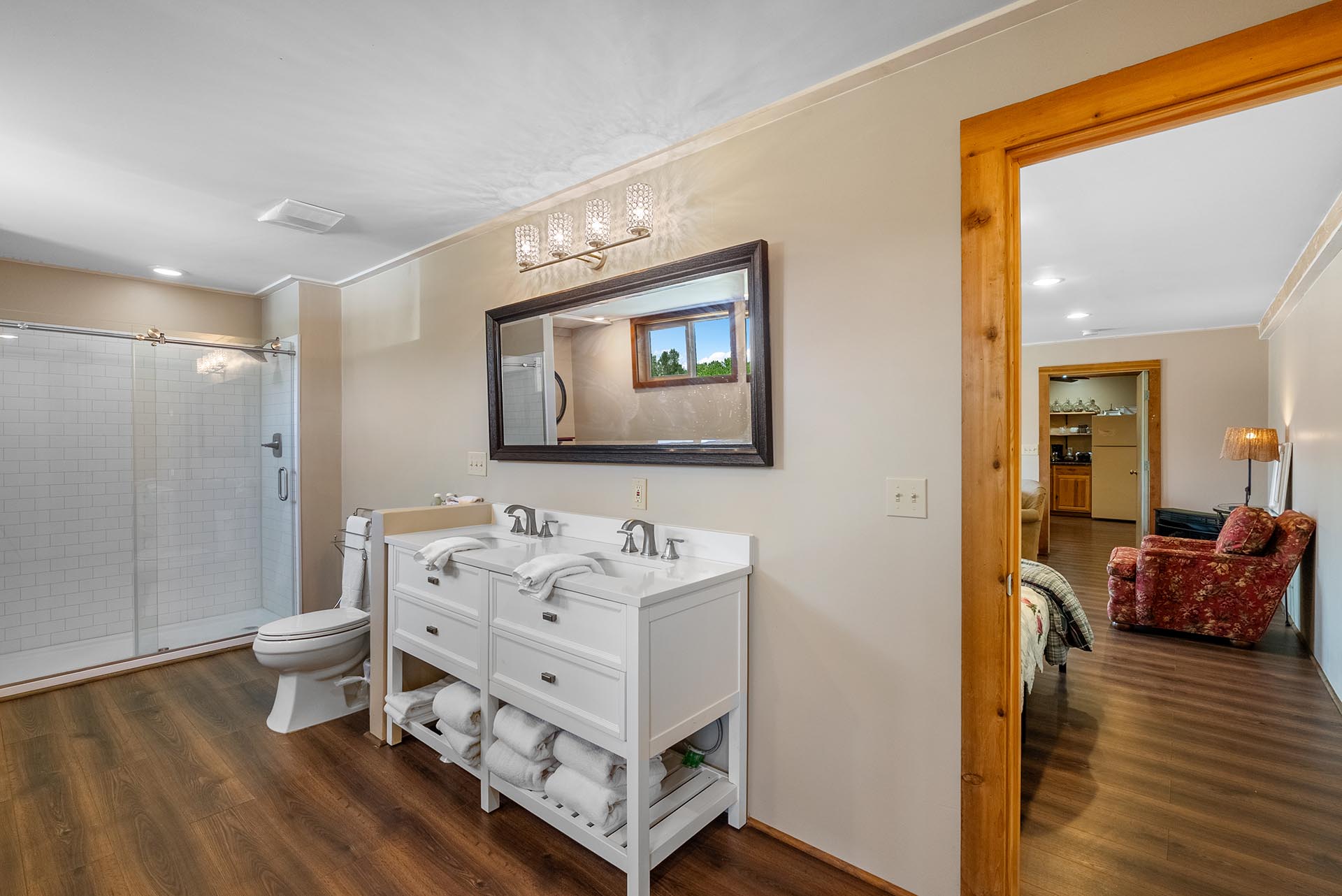 double vanity bathroom homes for sale montana two rivers lodge