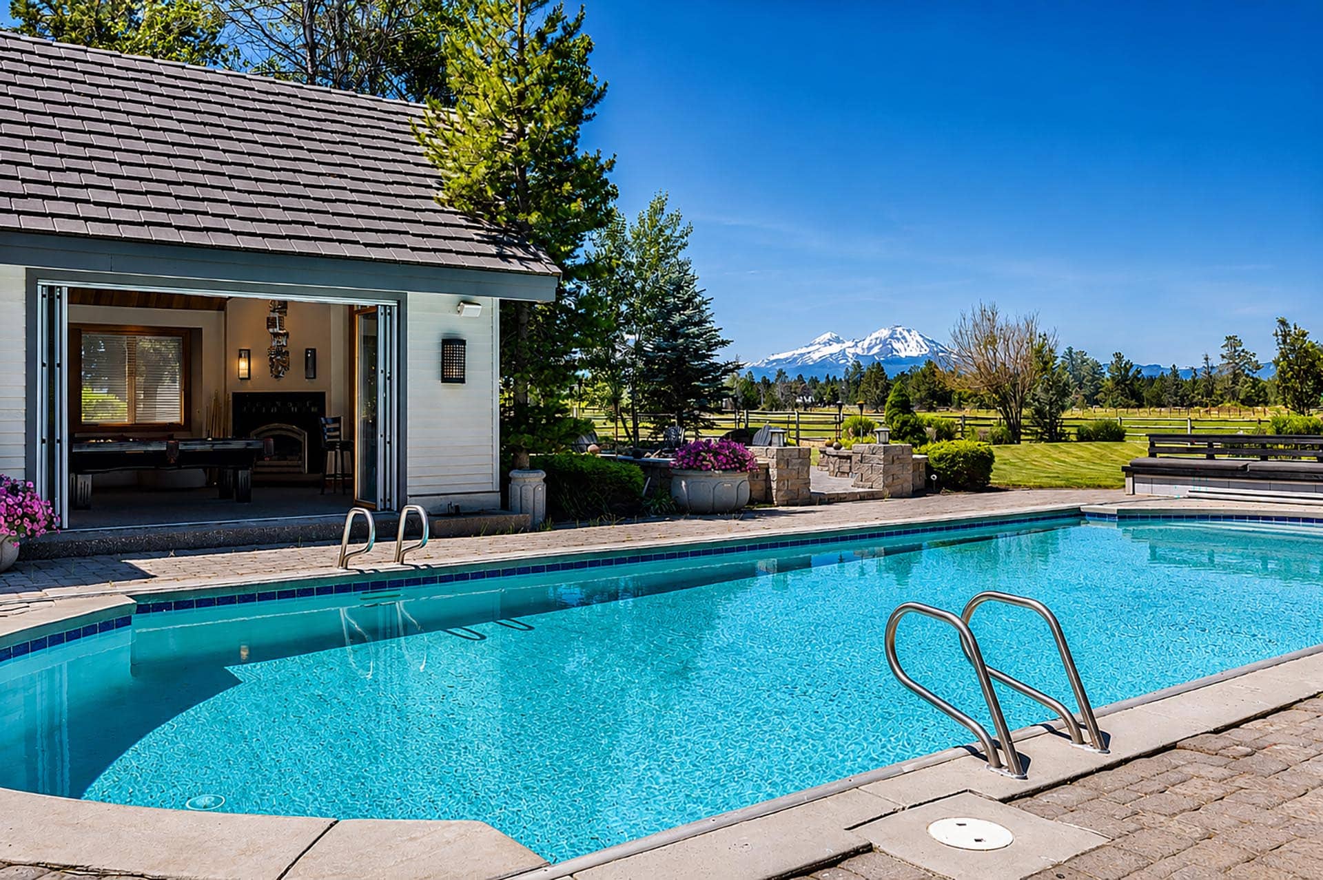 estate quality home oregon three sisters equestrian estate