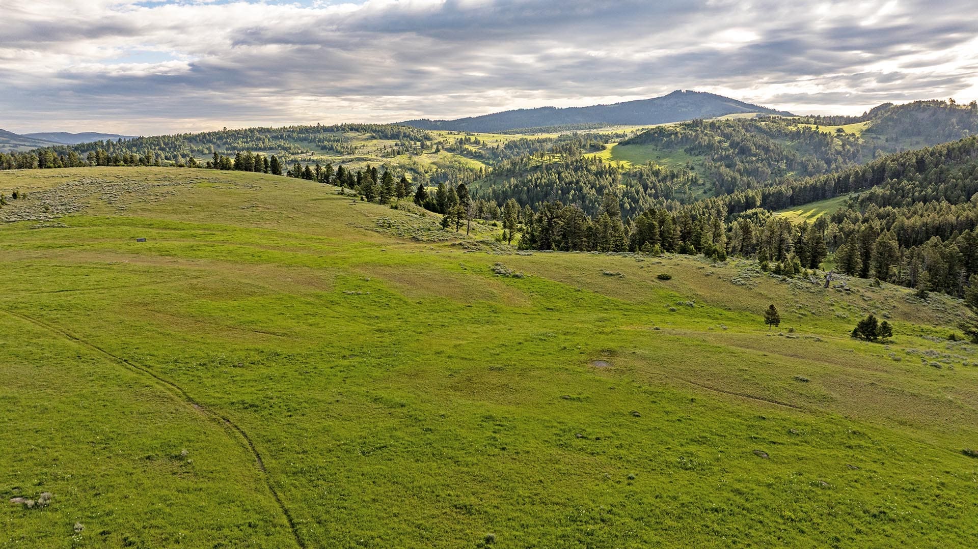 expansive rolling hills for sale montana north bridger hunting retreat
