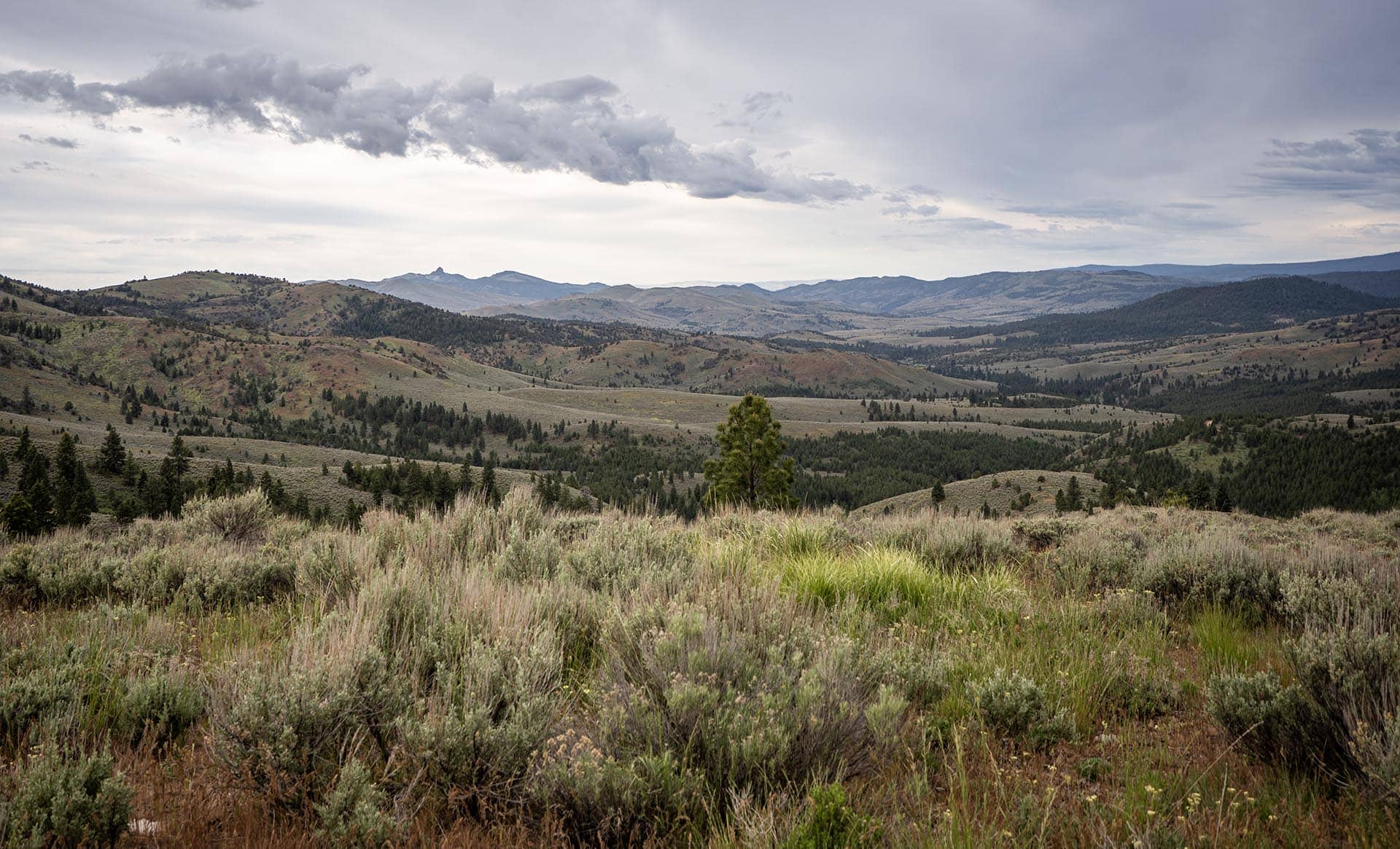 expansive valley views acres for sale oregon ironside castle rock ranch